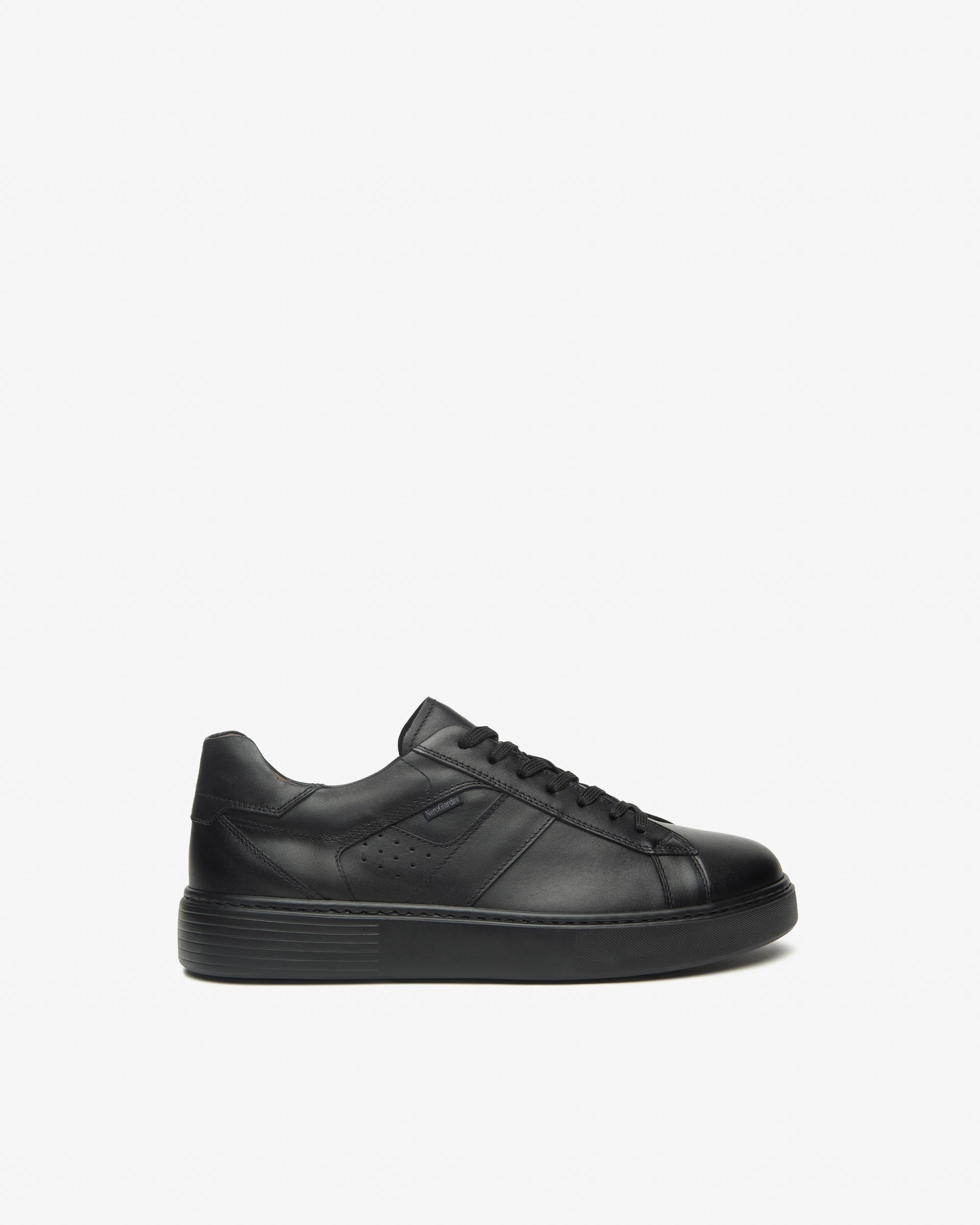 Nero Giardini Sport Sneakers •Men 42/US 10• Casual Athletic Shoes Black Leather Nero Giardini - I411560D (Black) | Shaw Shoes main image 2
