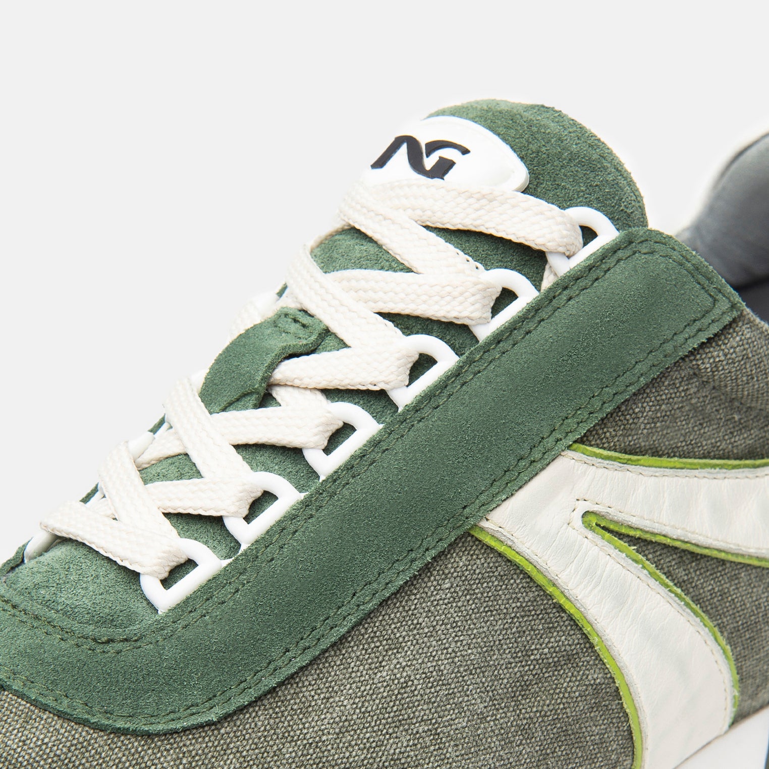 Sneakers Uomo in Pelle, Camoscio e Tela
