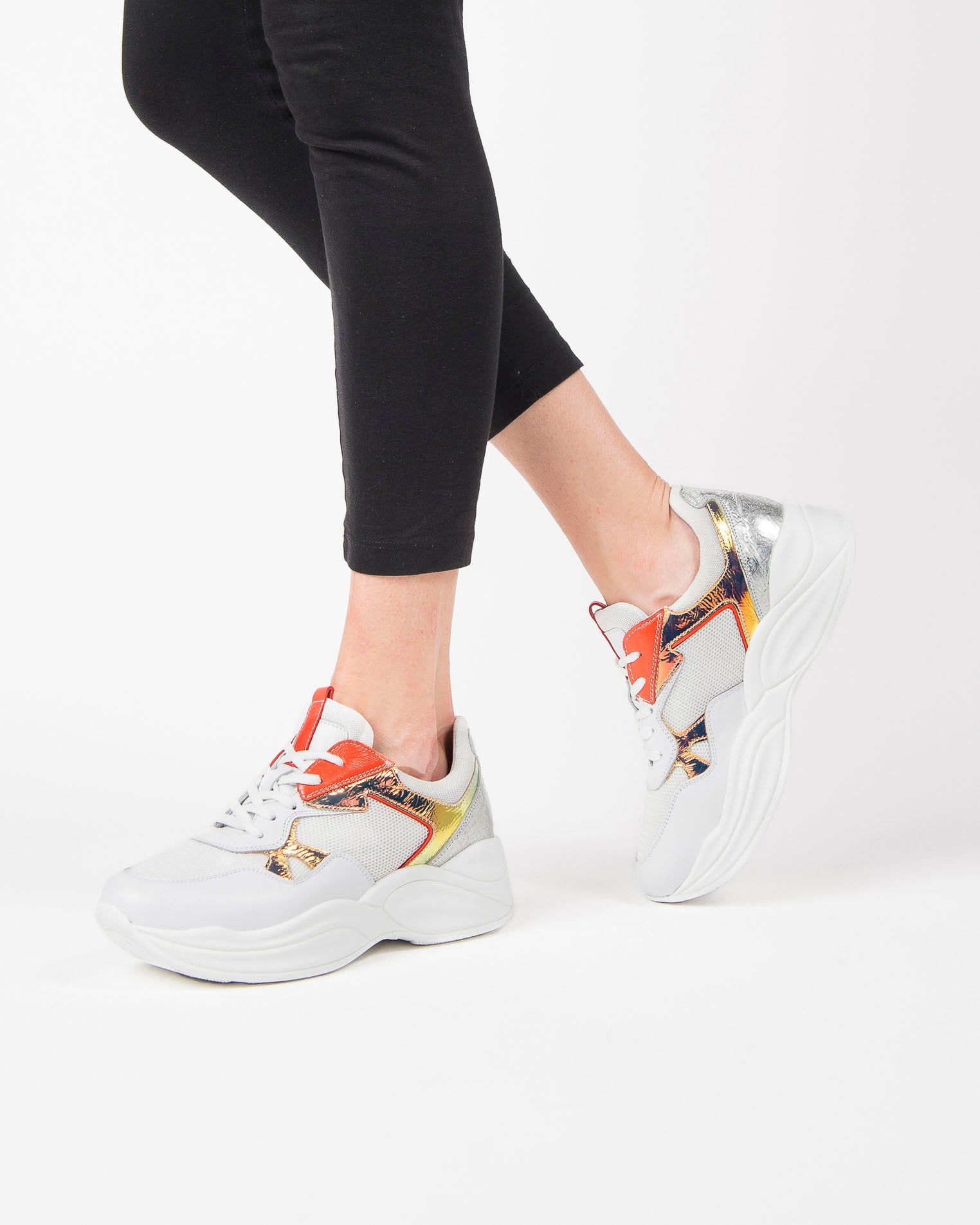 Sneakers Donna in Pelle e Tela