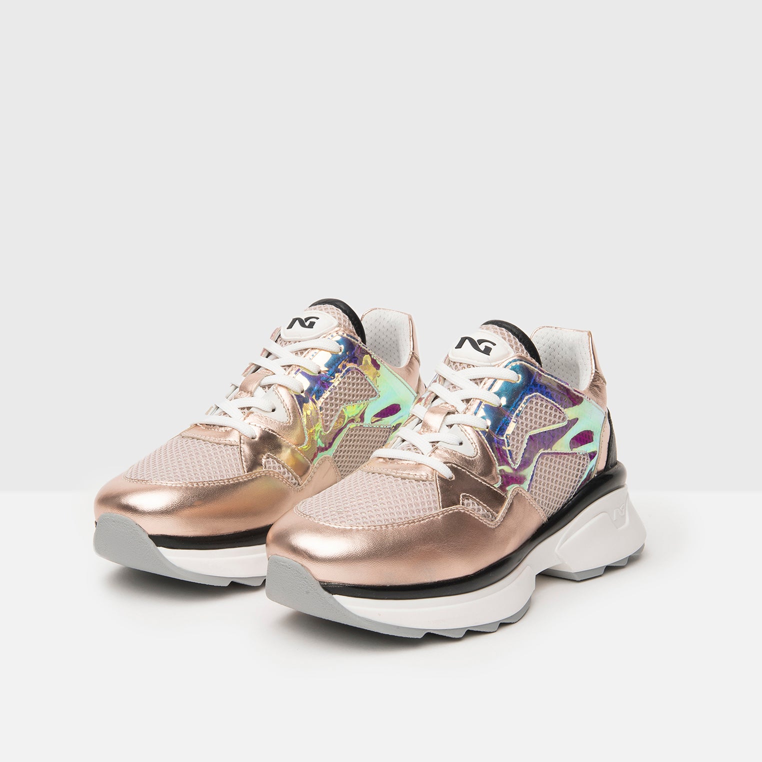 Sneakers Donna in Pelle, Tela e Materiale Tecnico