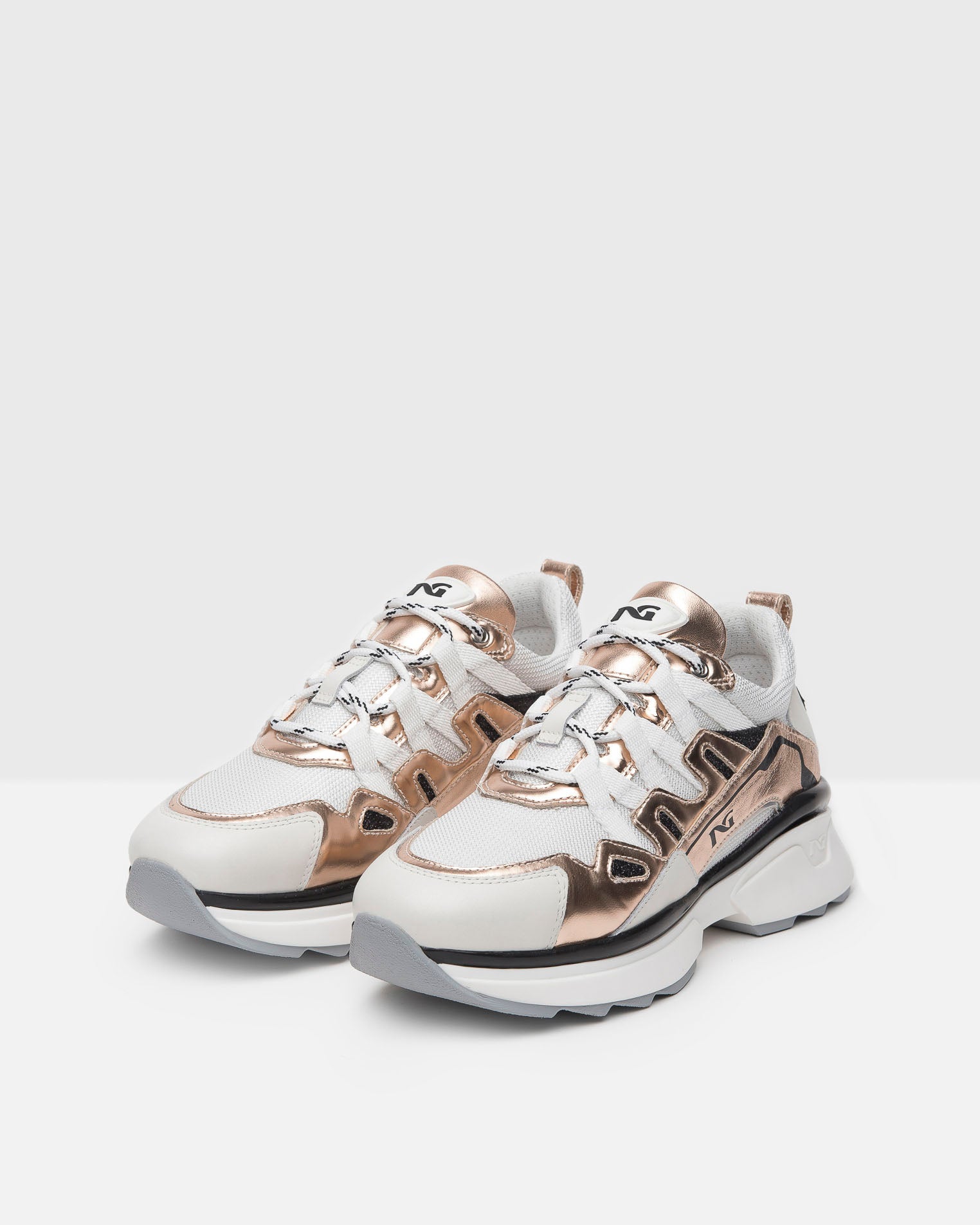 Sneakers Donna in Pelle, Tela e Materiale Tecnico