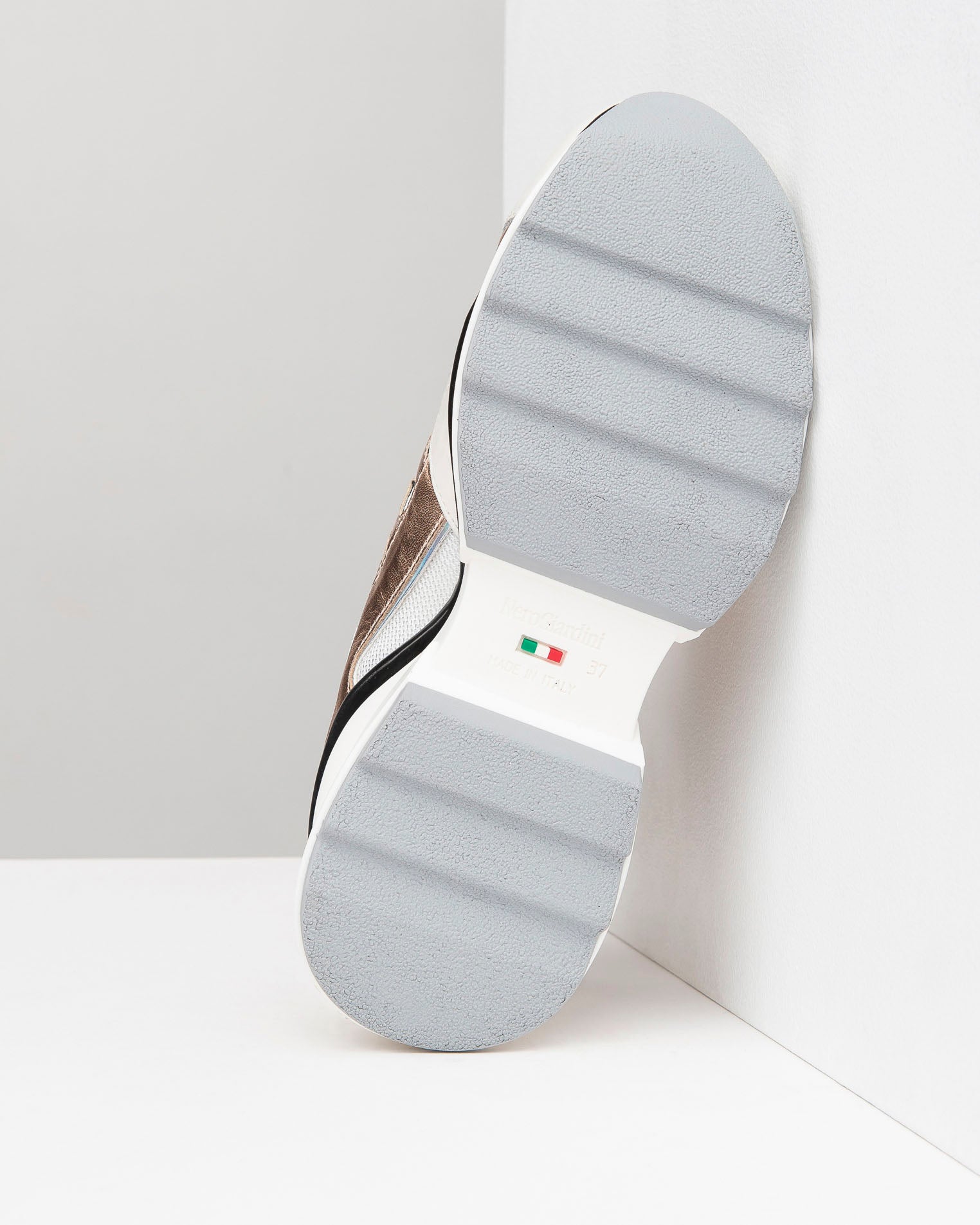 Sneakers Donna in Pelle, Tela e Materiale Tecnico