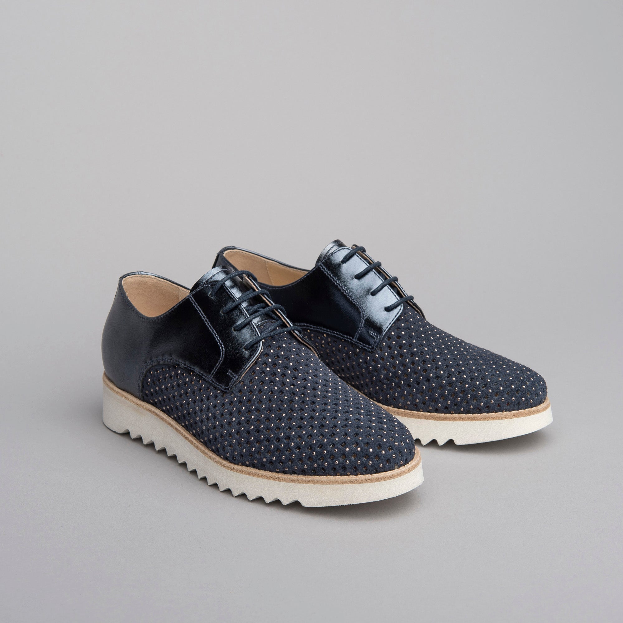 Stringate Donna in Suede e Pelle