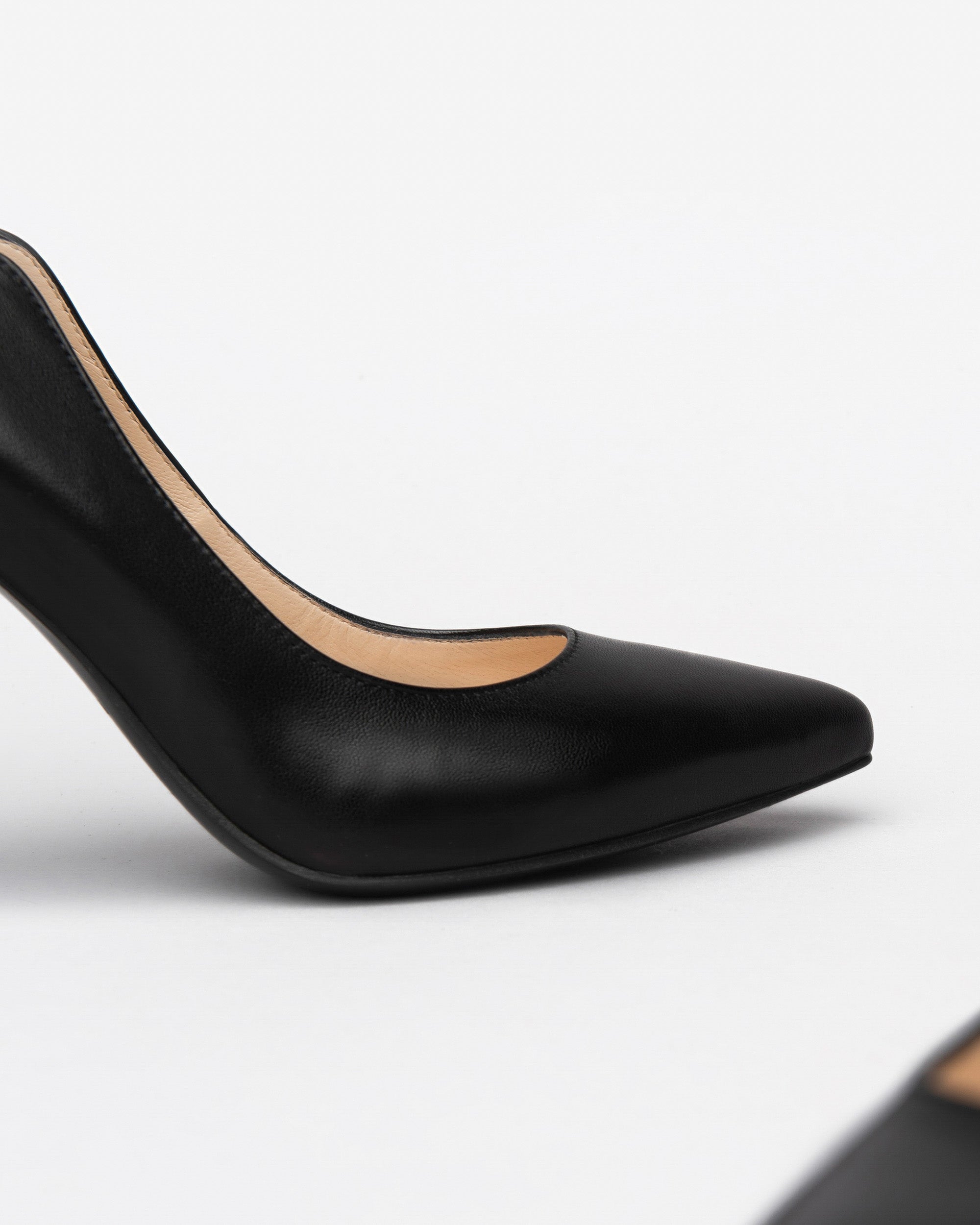 Women’s Leather Pumps