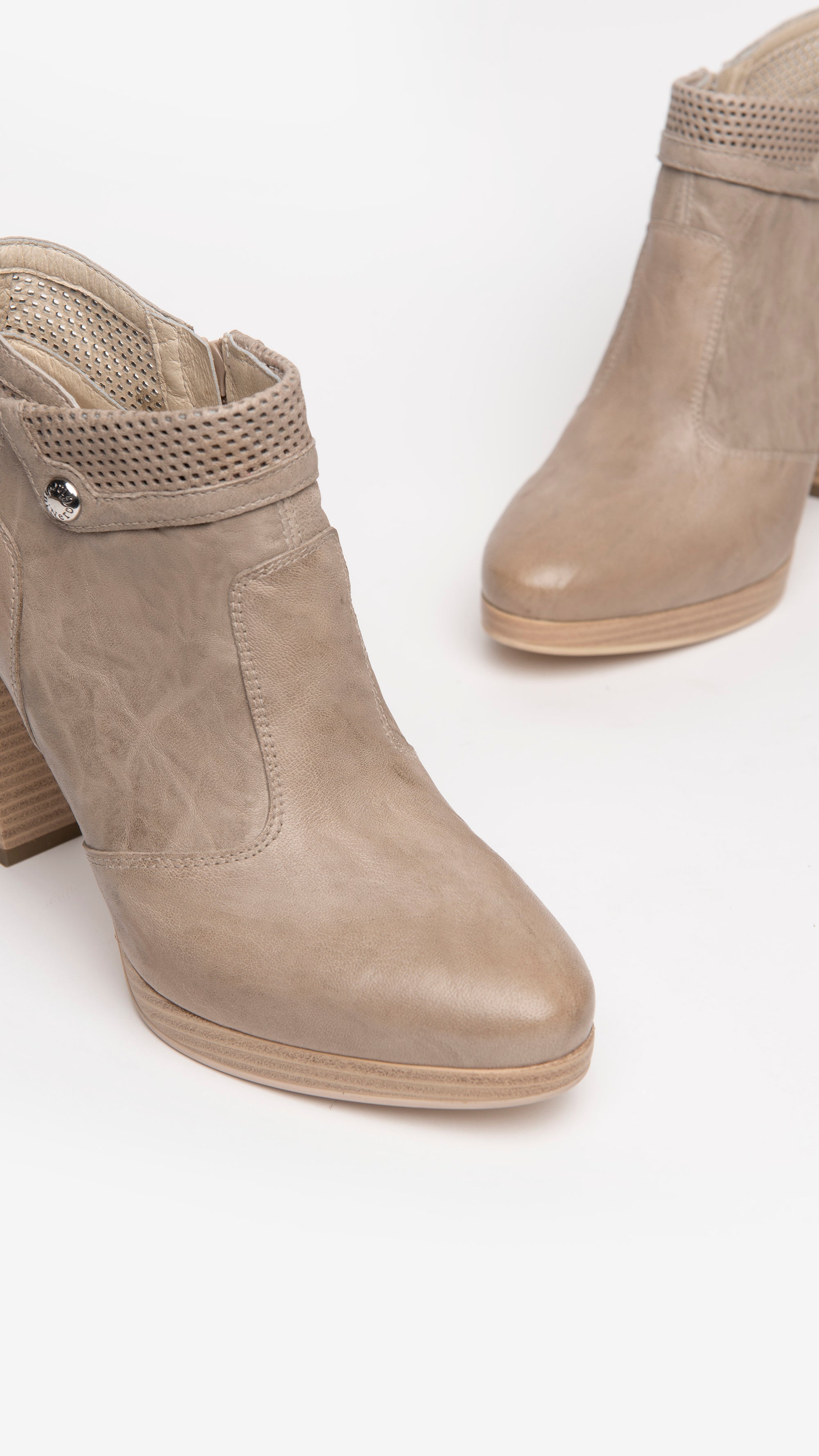 Tronchetti Donna in Pelle