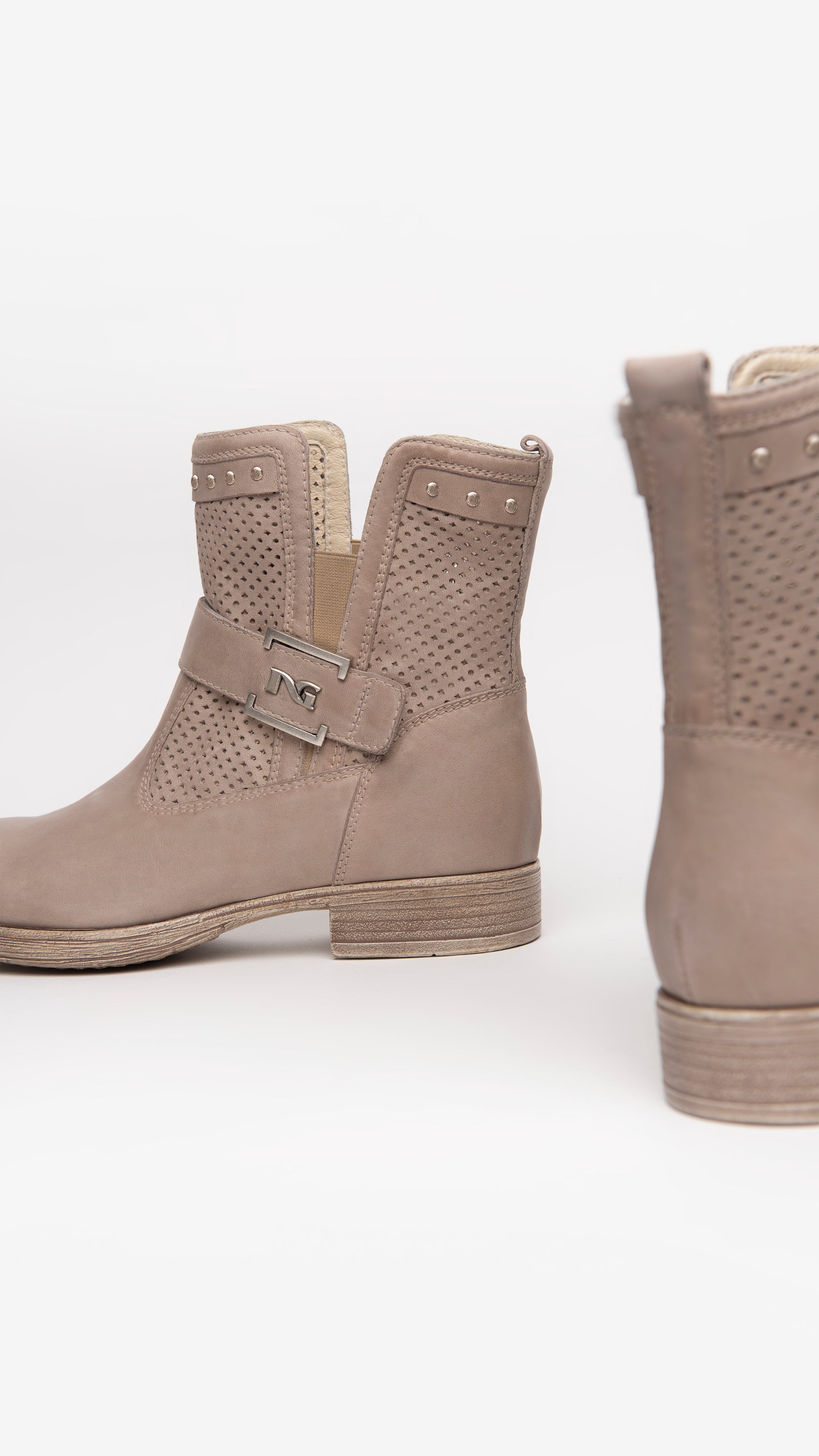 Stivaletti Donna in Camoscio