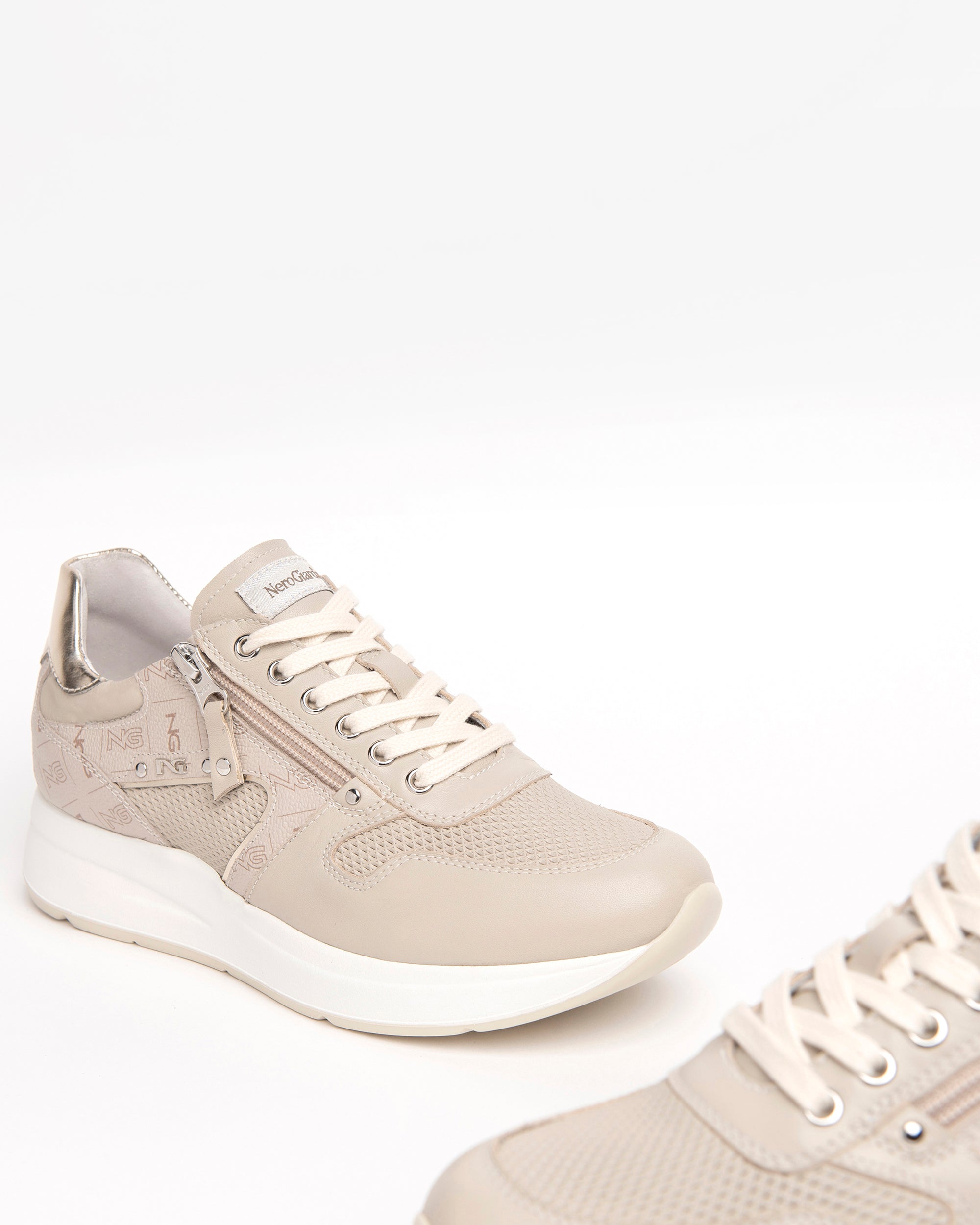 Women’s Leather Sneakers