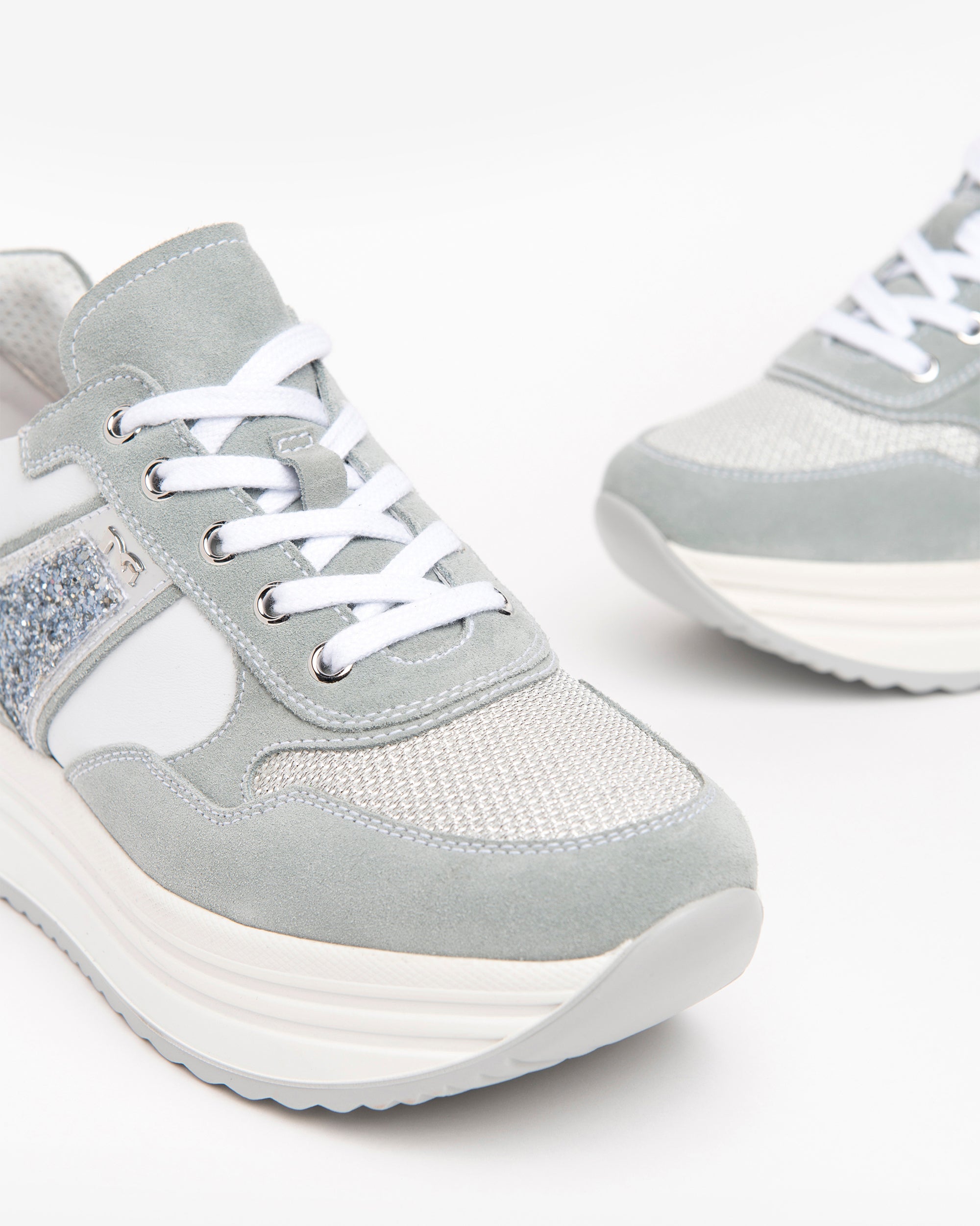 Sneakers Dames in Leder en Suède