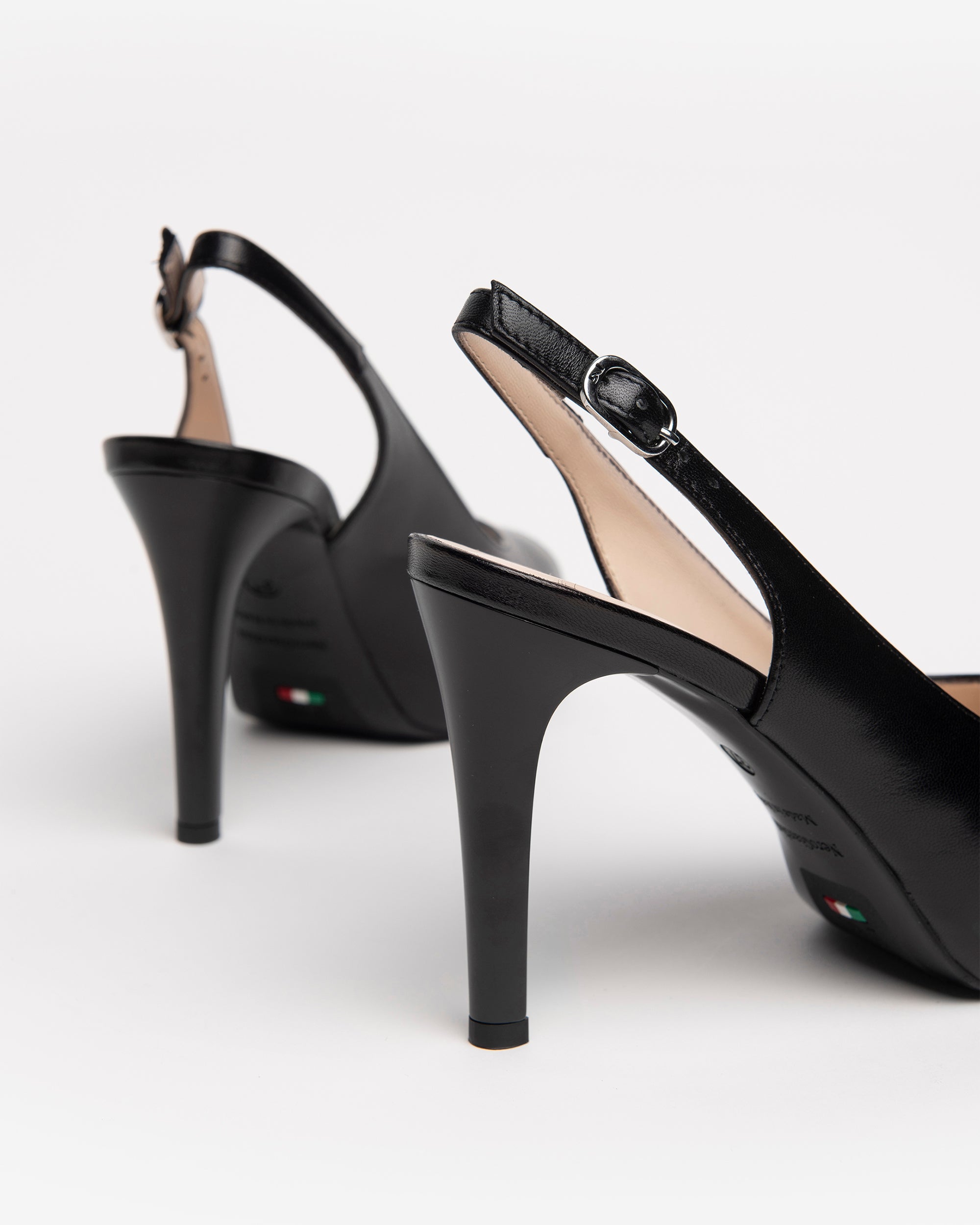 Women’s Leather Pumps