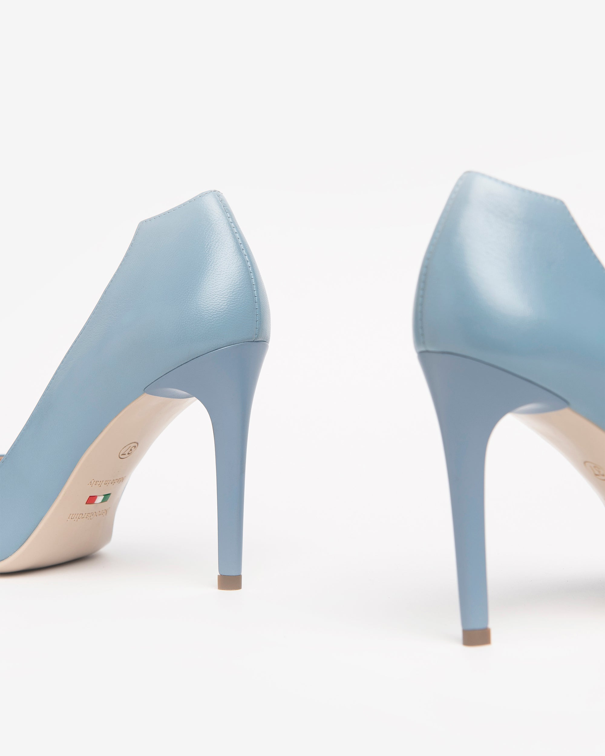 Women’s Leather Pumps
