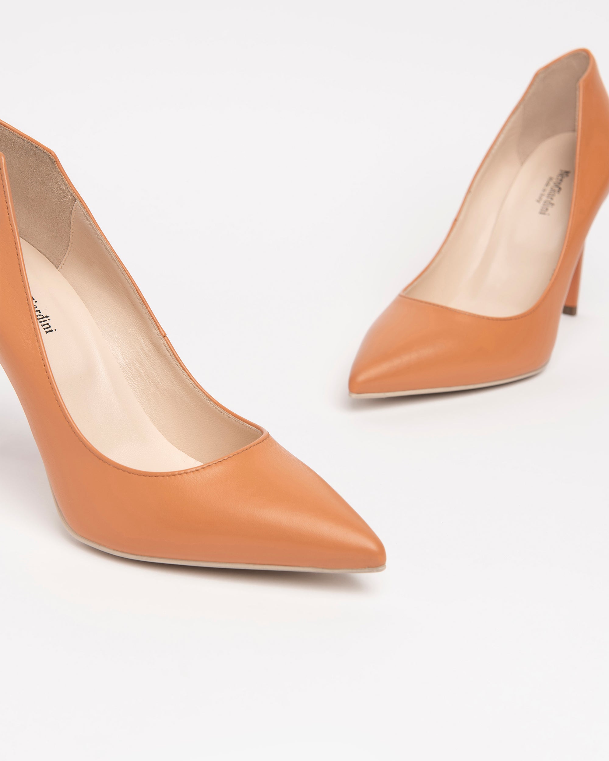 Women’s Leather Pumps