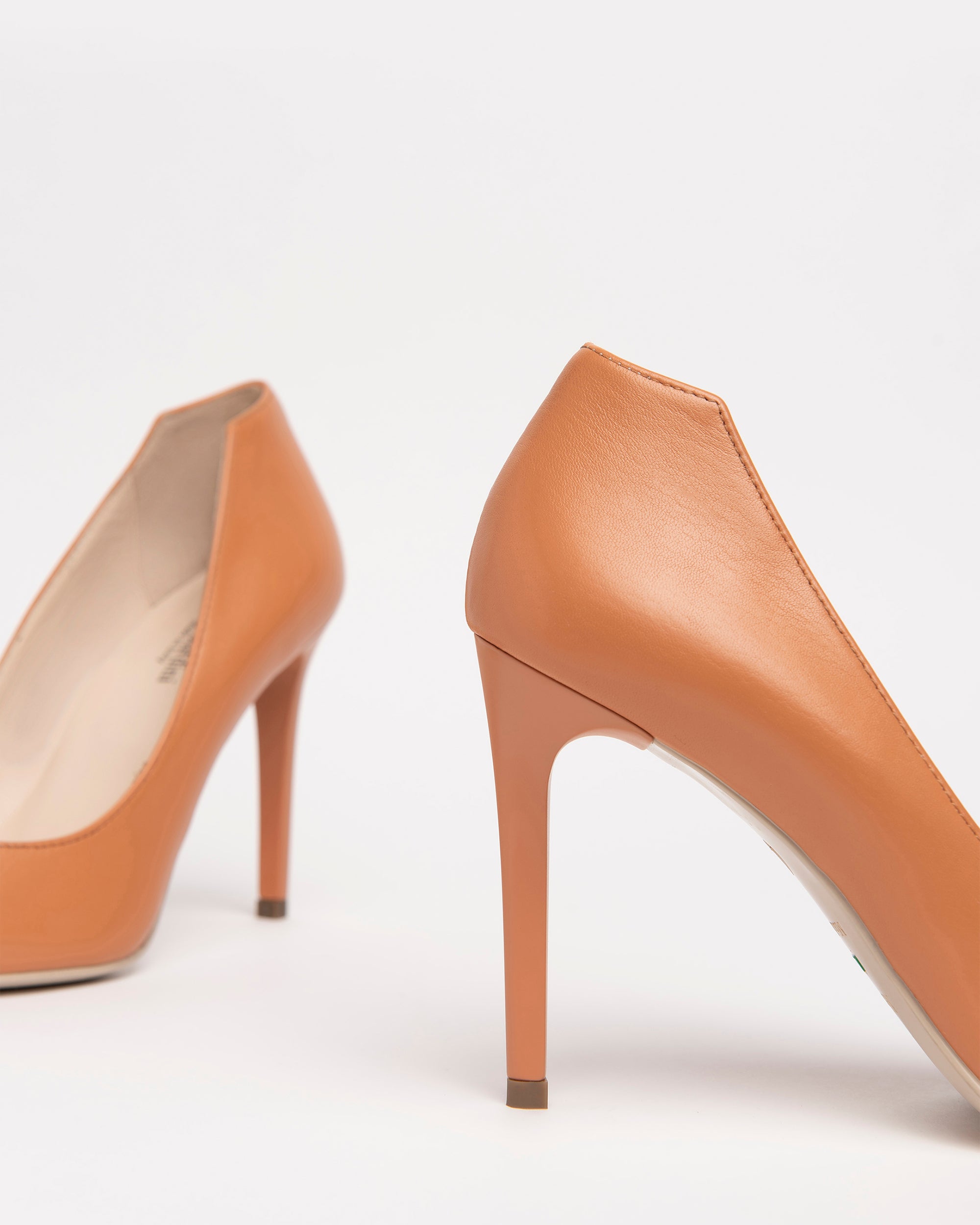 Women’s Leather Pumps