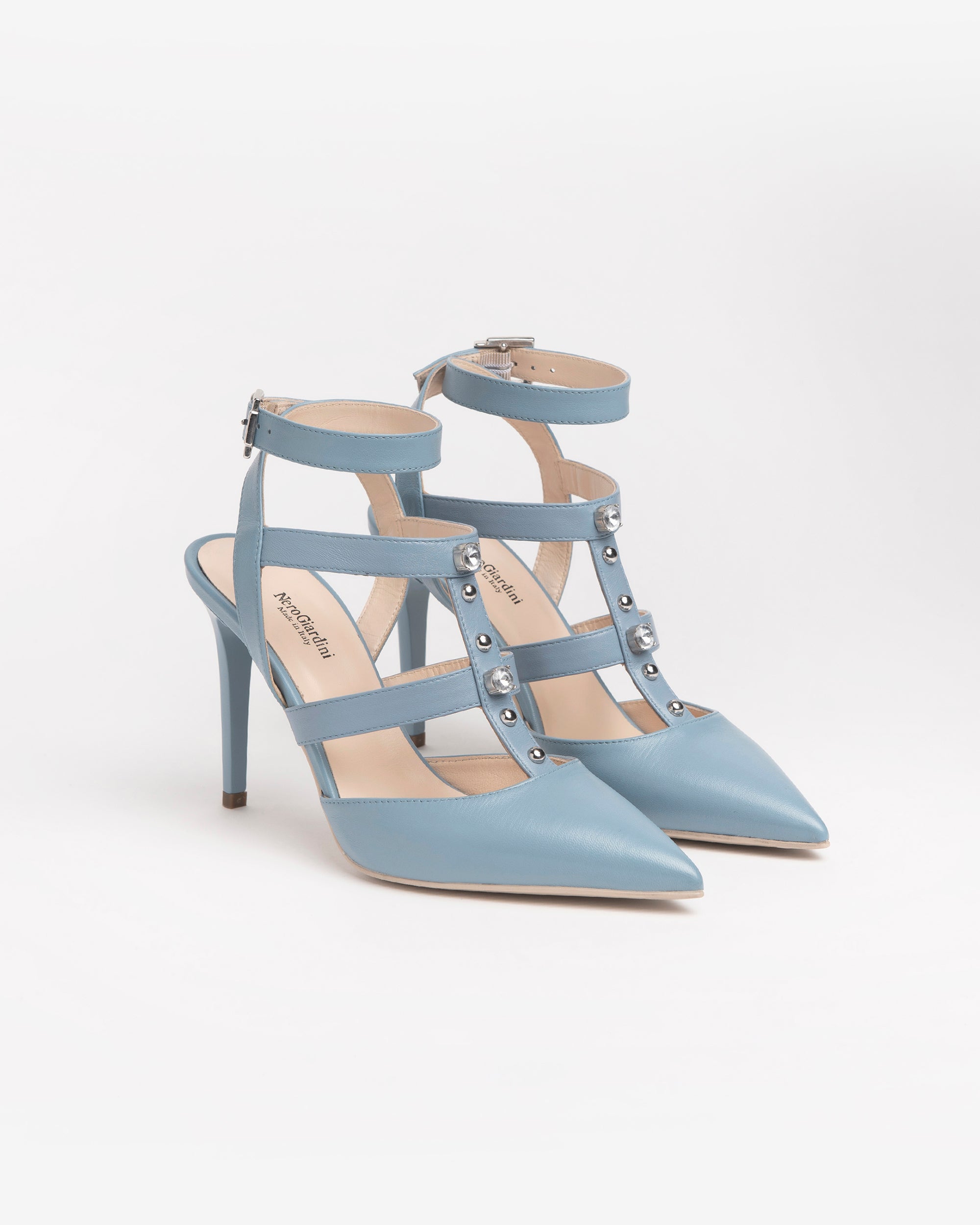 Women’s Leather Pumps