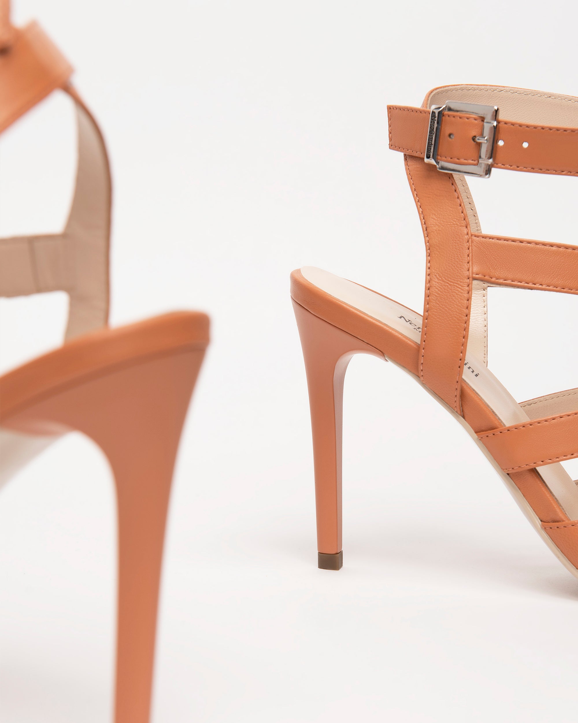 Pumps Dames in Leder