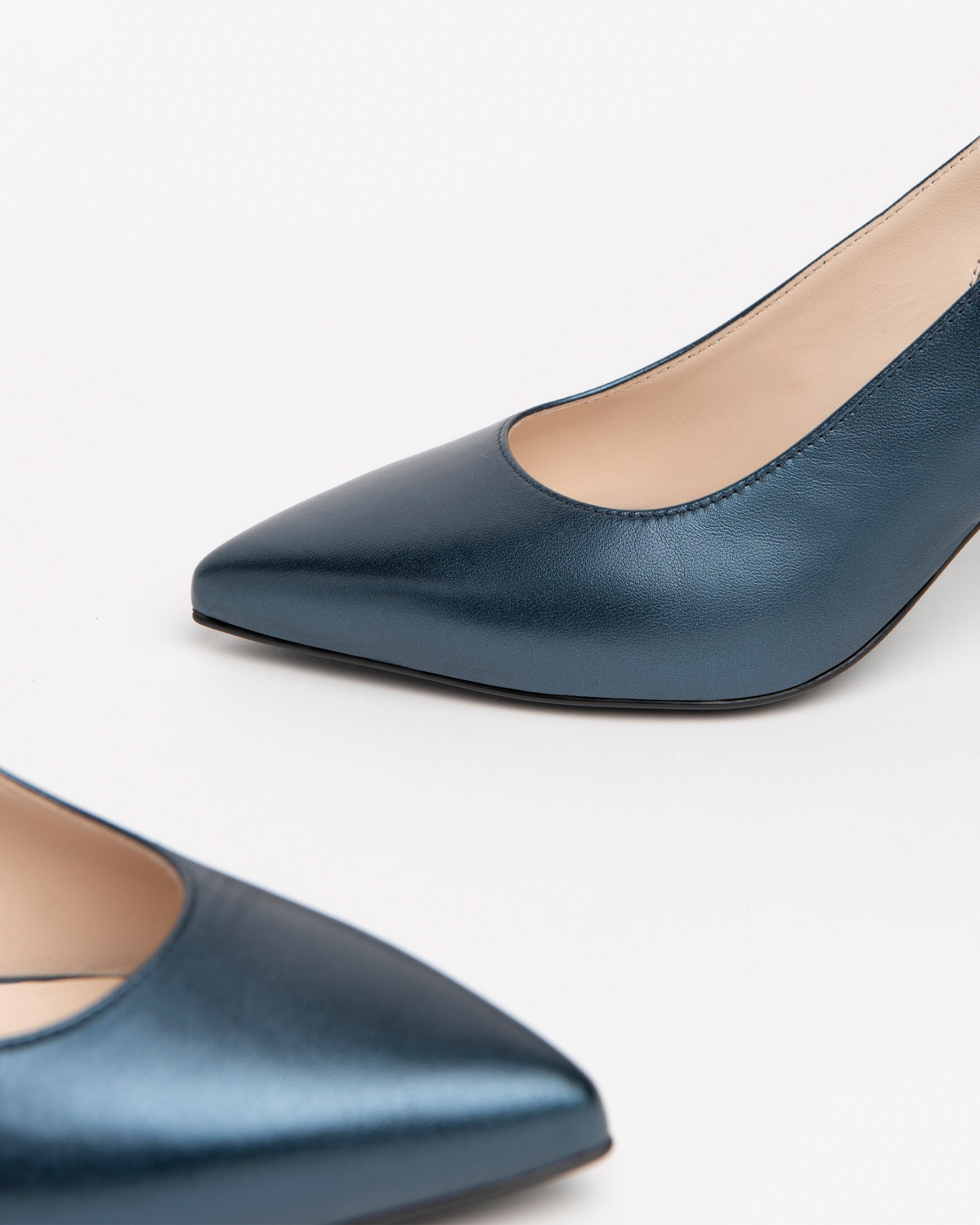 Women’s Leather Pumps