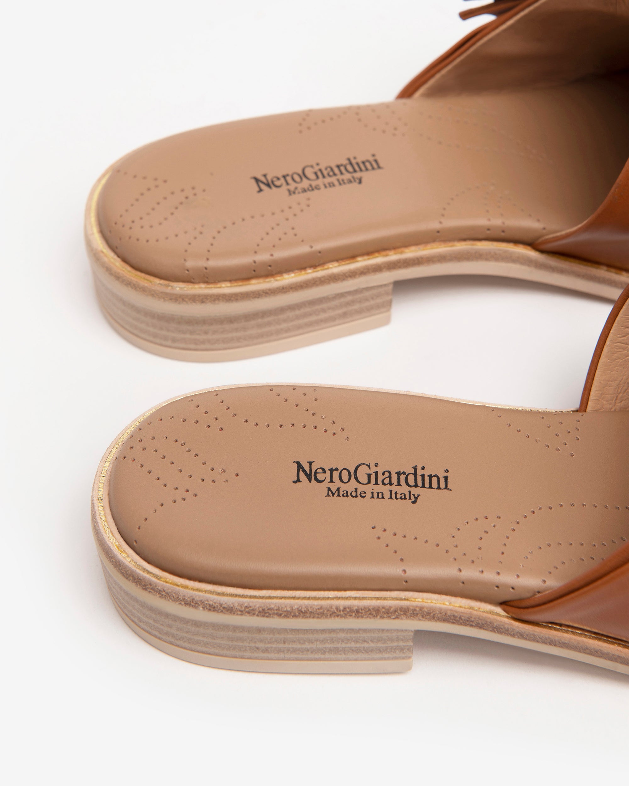 Women's Leather Slippers