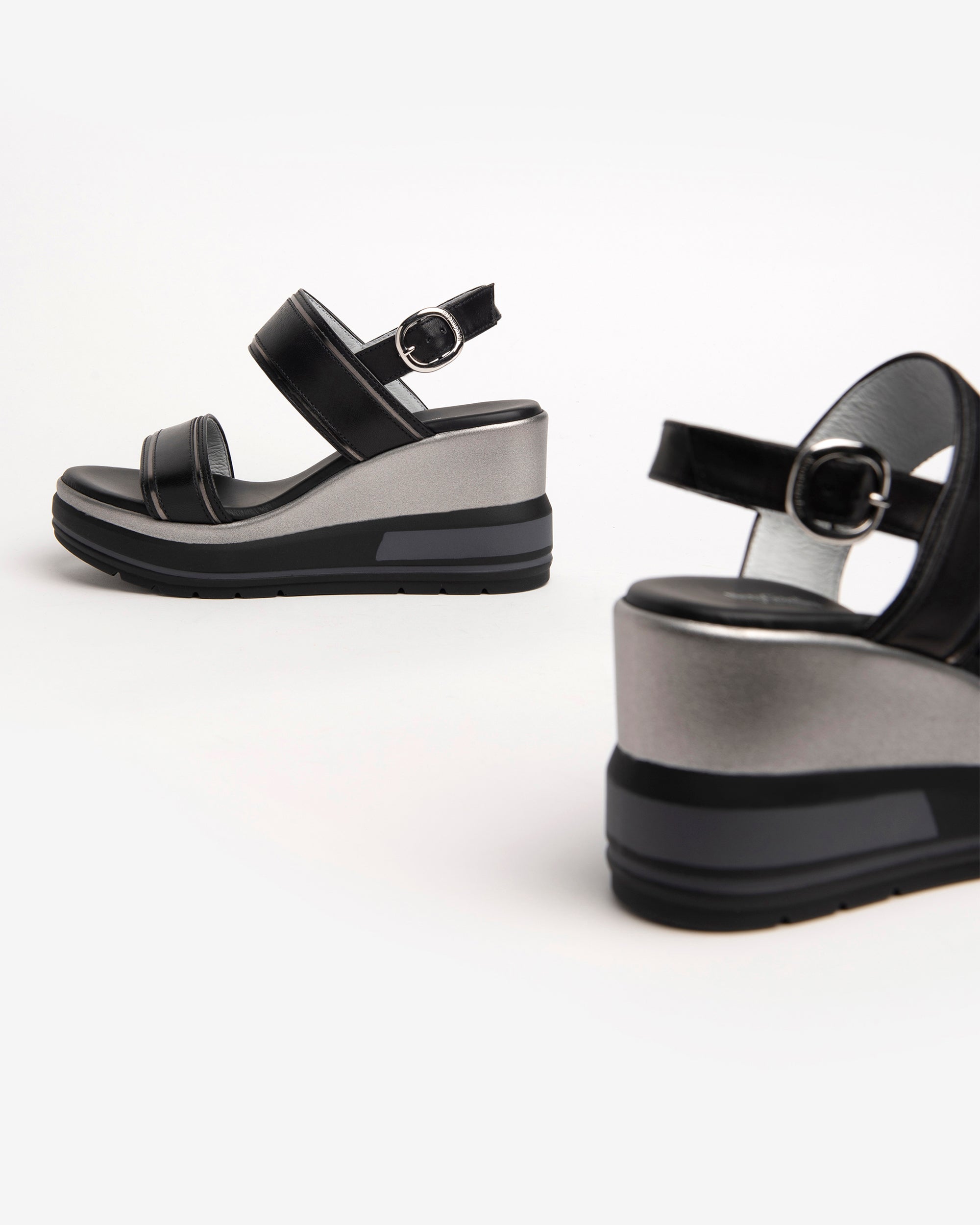 Women's Leather Sandals