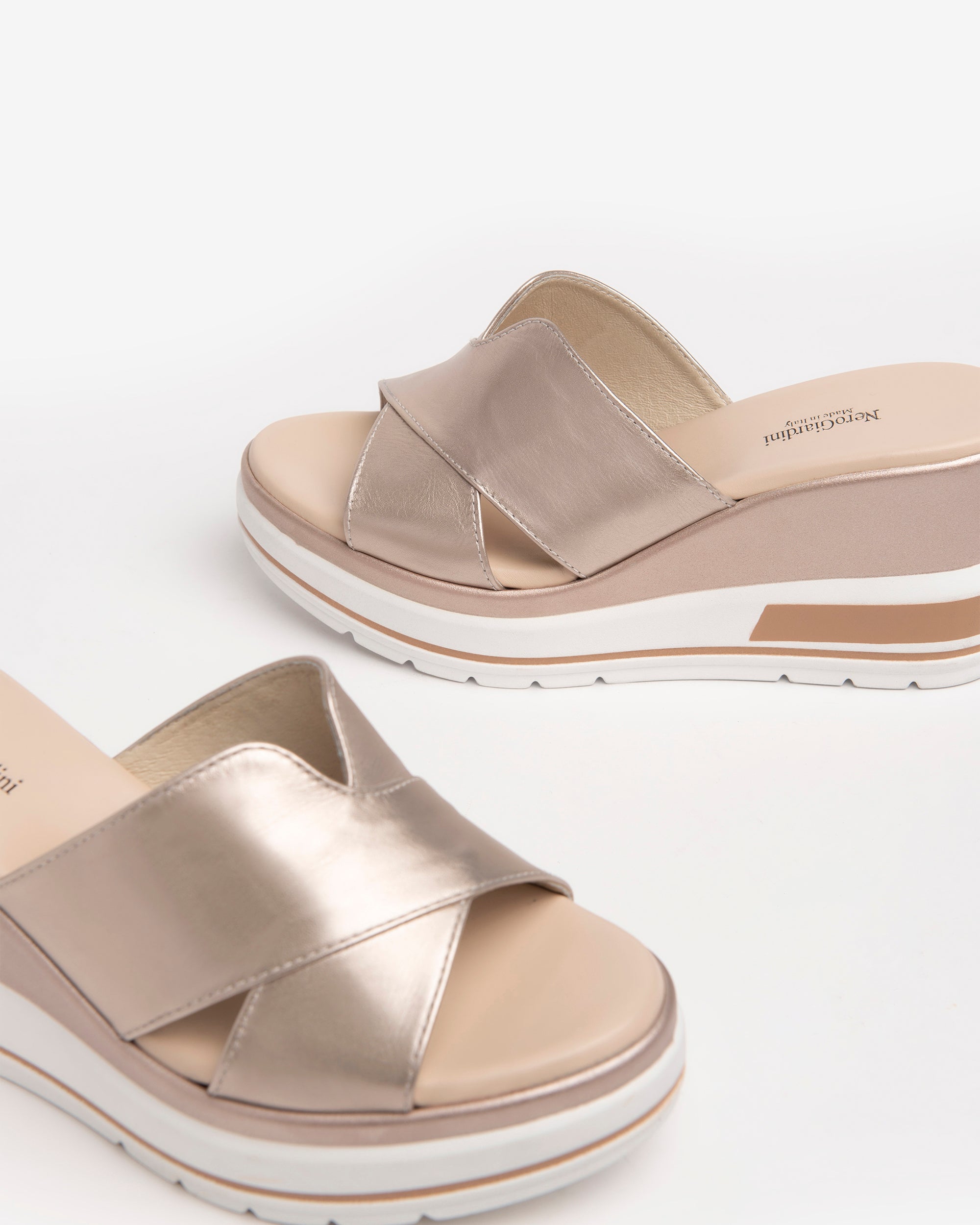 Women's Leather Slippers