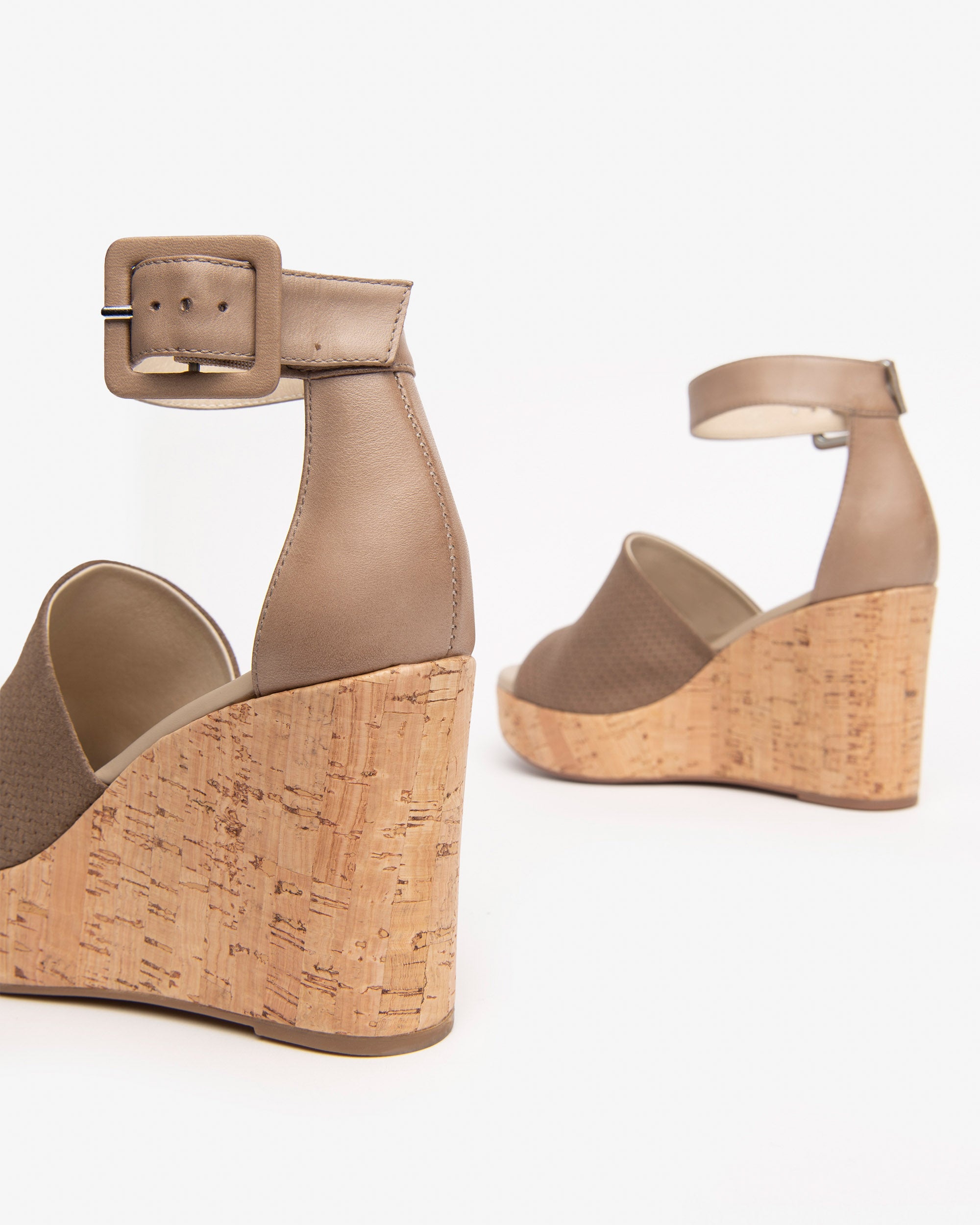 Damensandalen aus Veloursleder