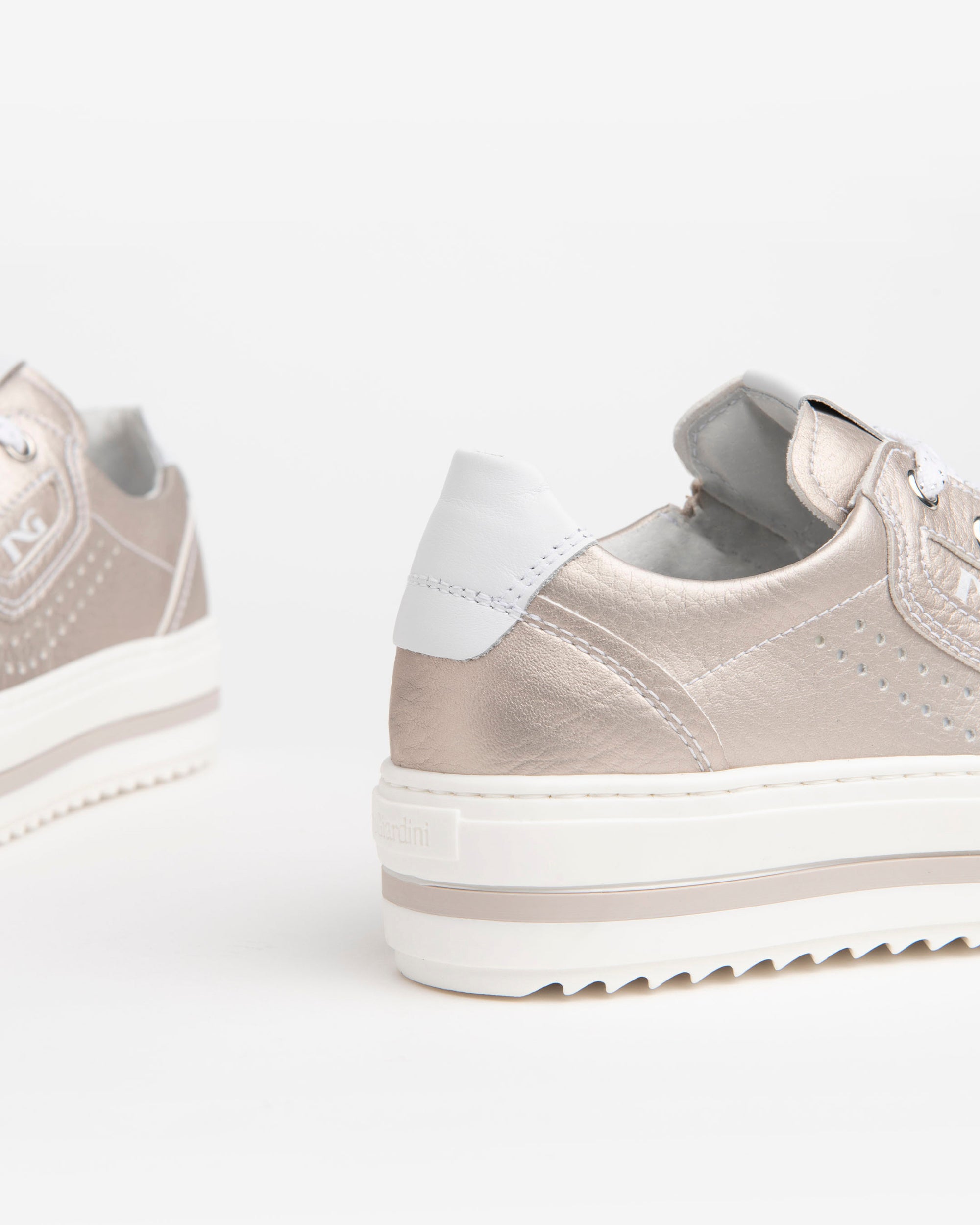 Teen Girls’ Sneakers