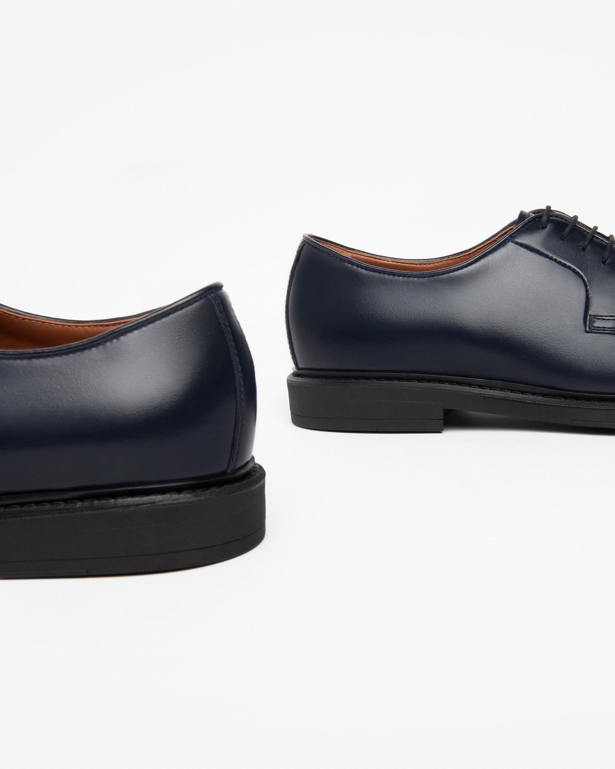 Men's Leather Tie-Up Shoes