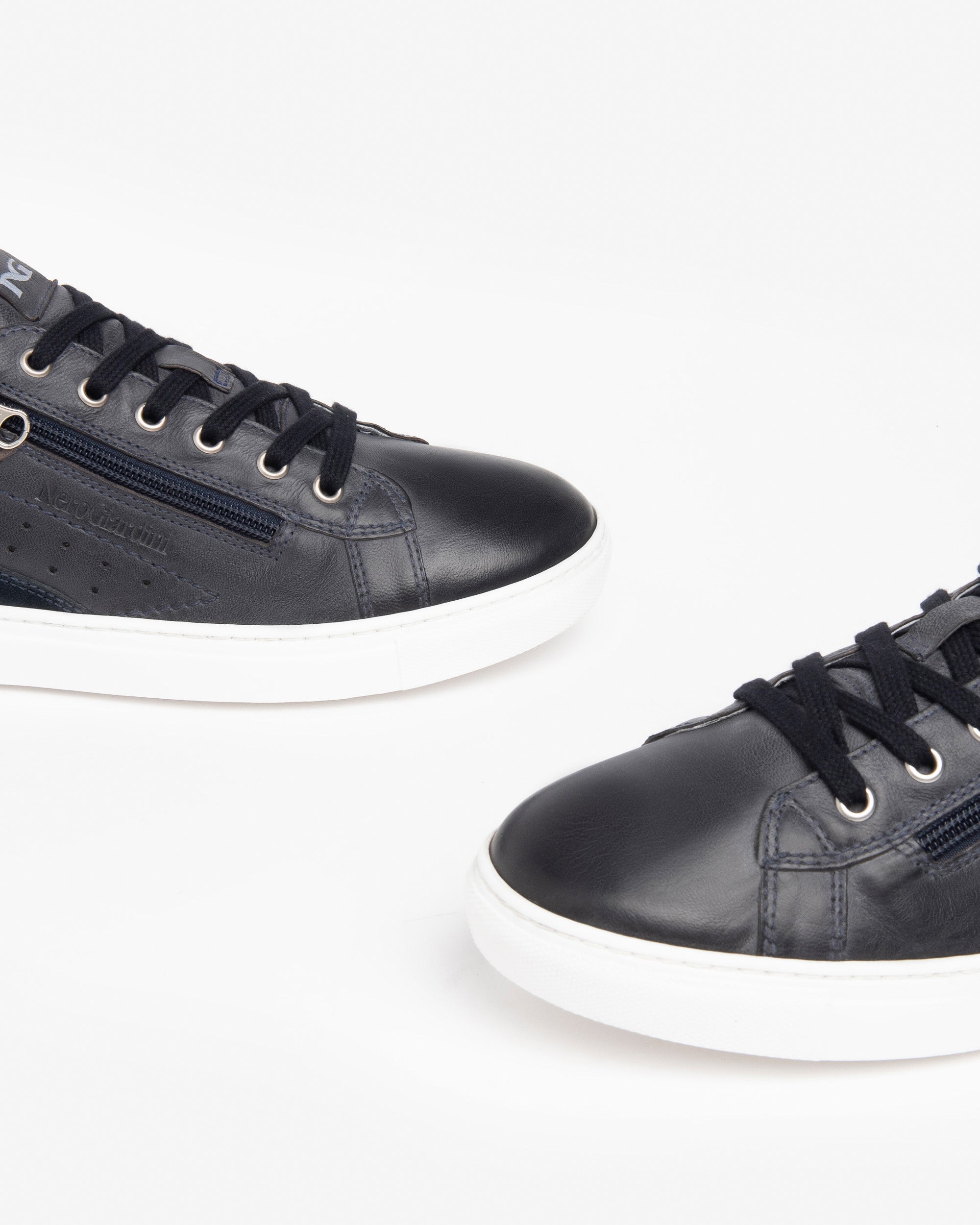Men’s Leather Sneakers