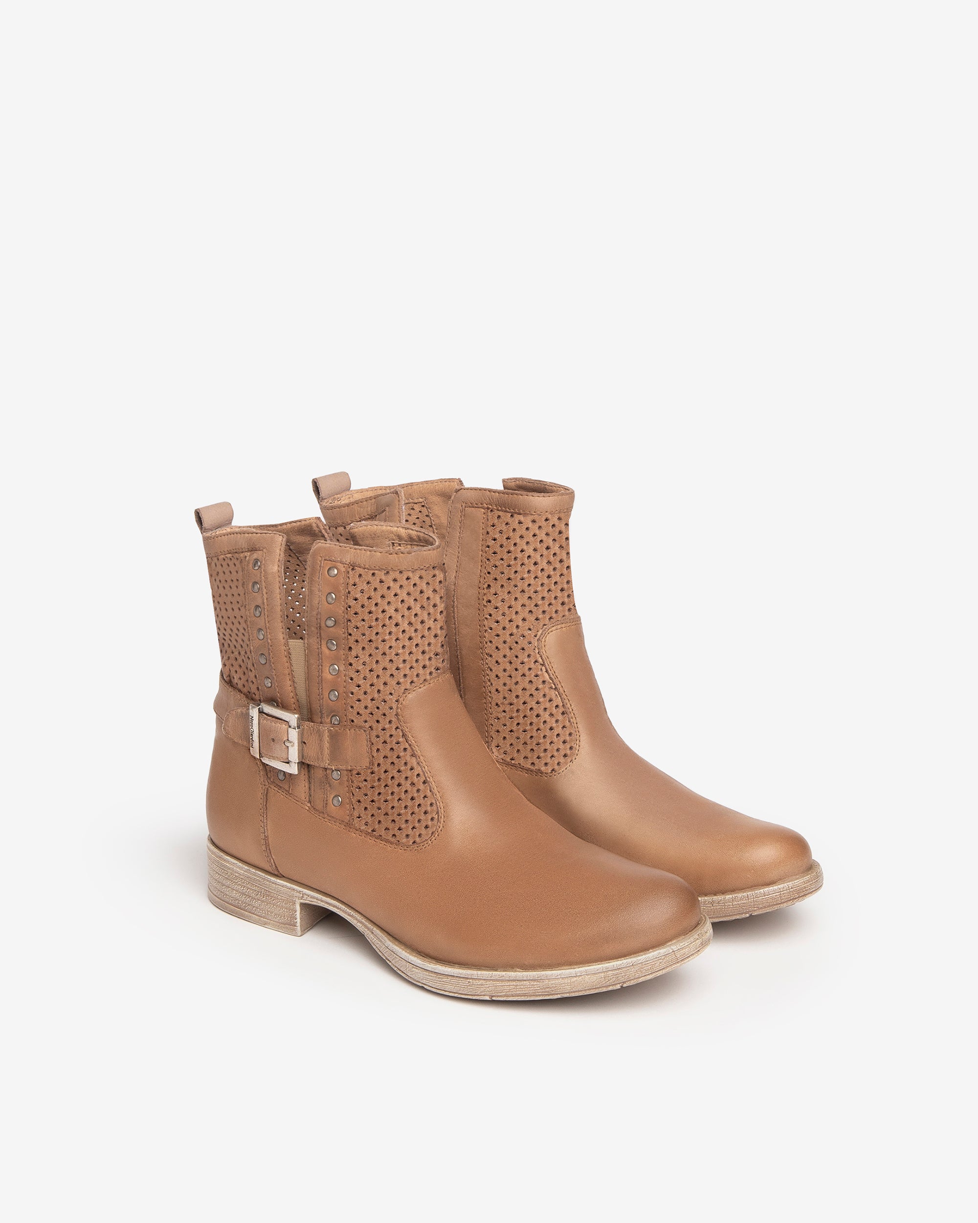 Stivali da donna NeroGiardini in pelle | Acquisti Online su Stivali da donna NeroGiardini in pelle | Acquisti Online su