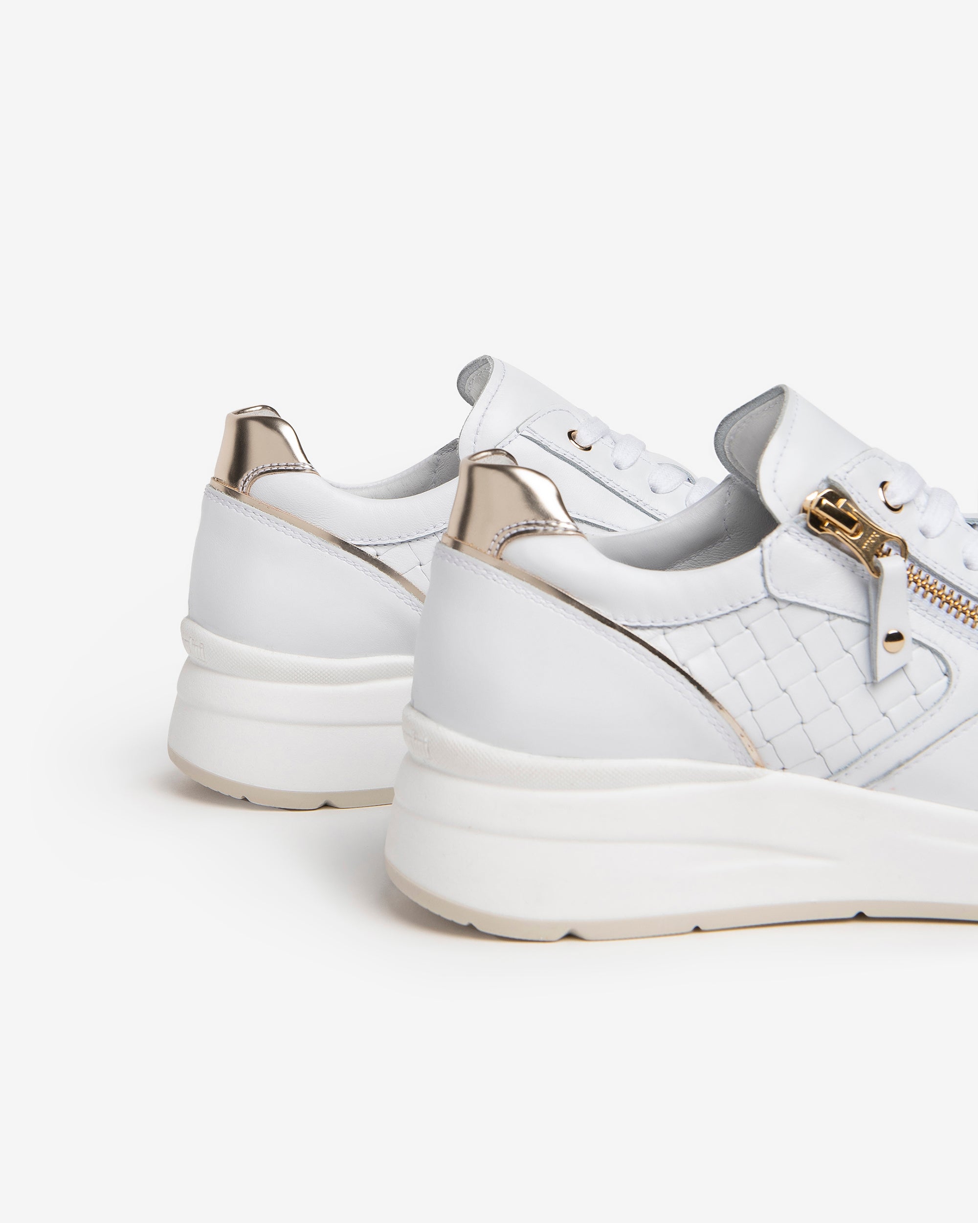 Women’s Leather Sneakers