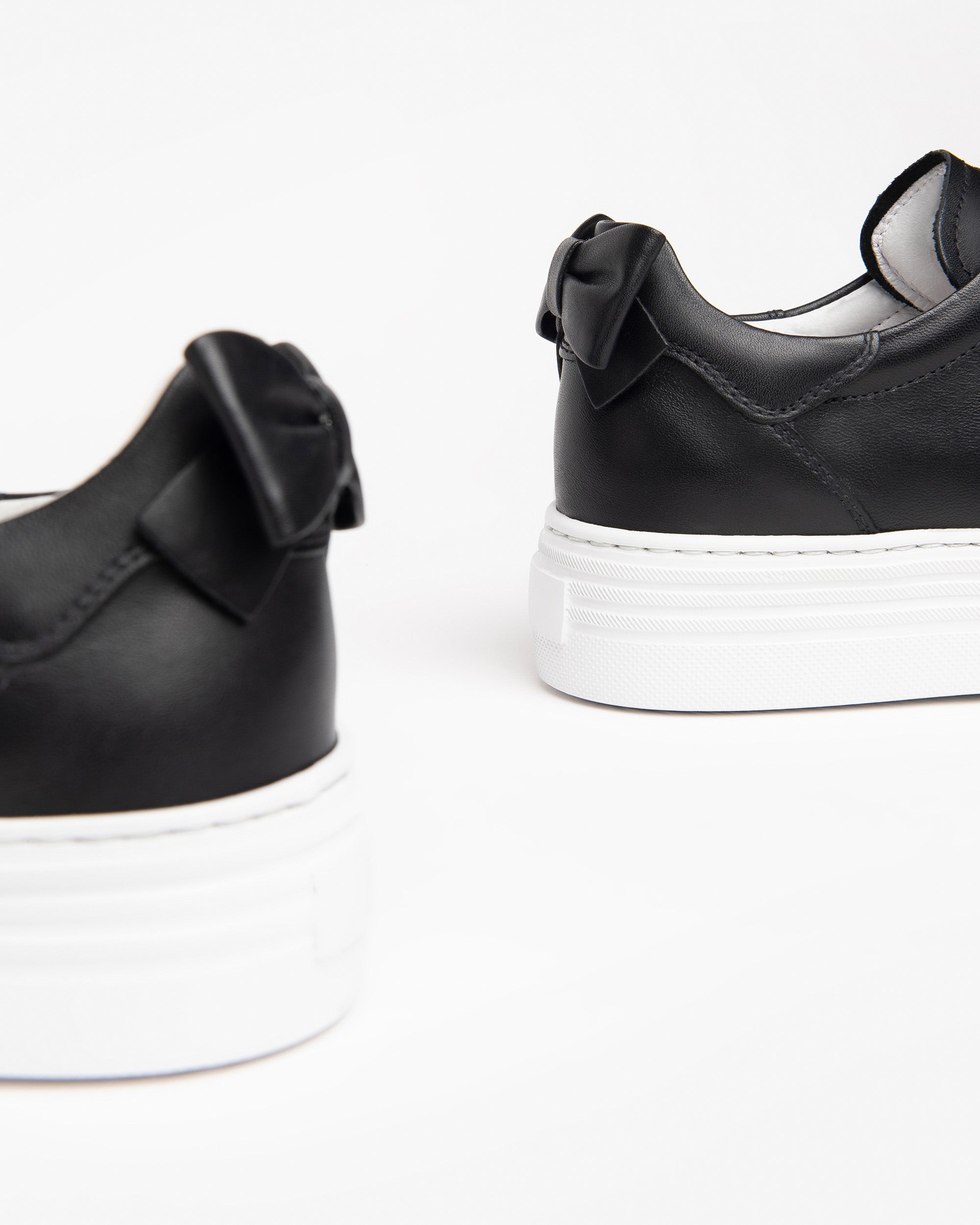 Sneakers de Mujer de Piel y Material Técnico