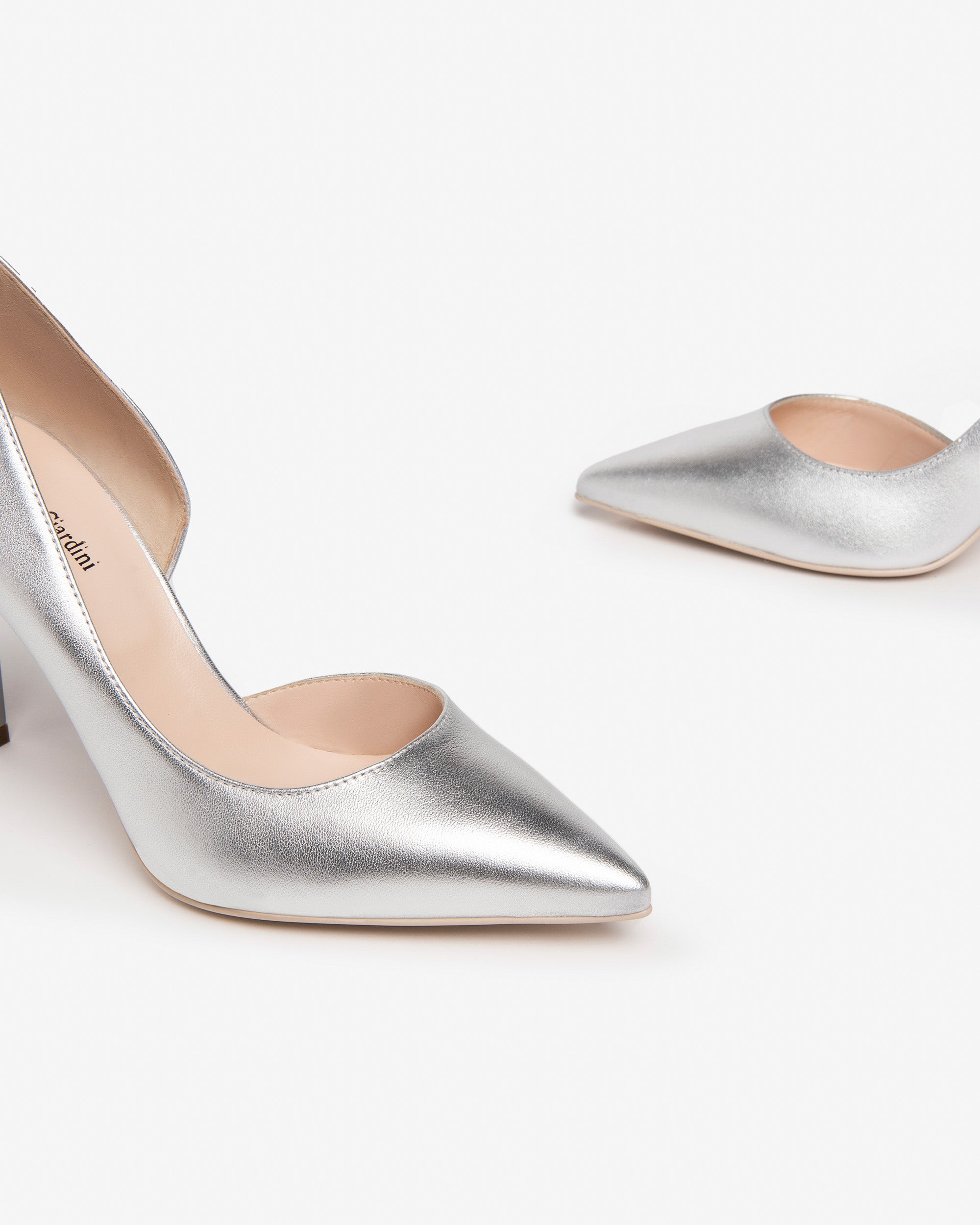 Damenpumps aus Leder