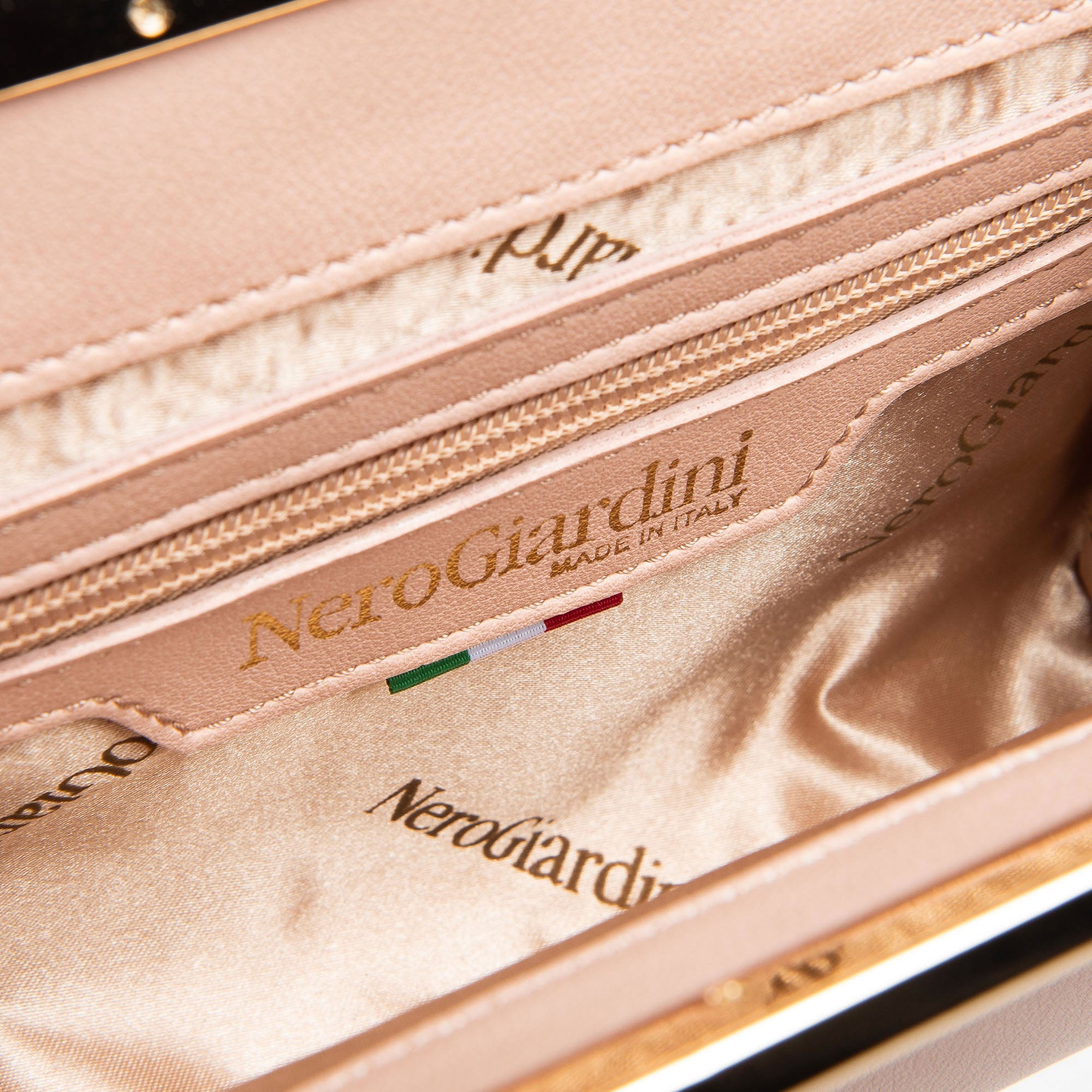 Clutch da Donna in Materiale Tecnico
