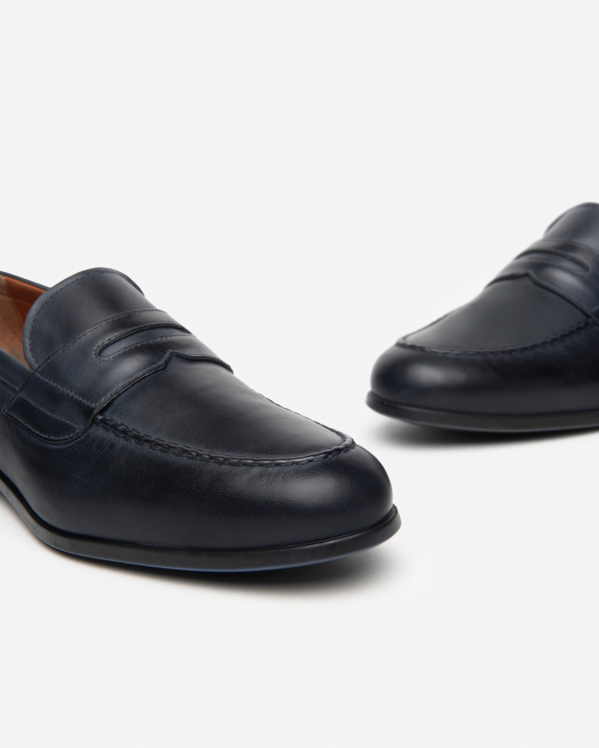 Мужские кожаные лоферы