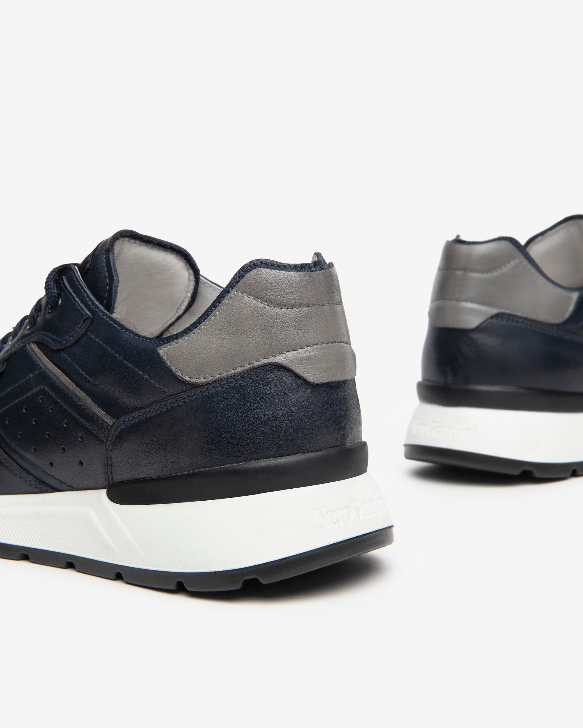 Men’s Leather Sneakers