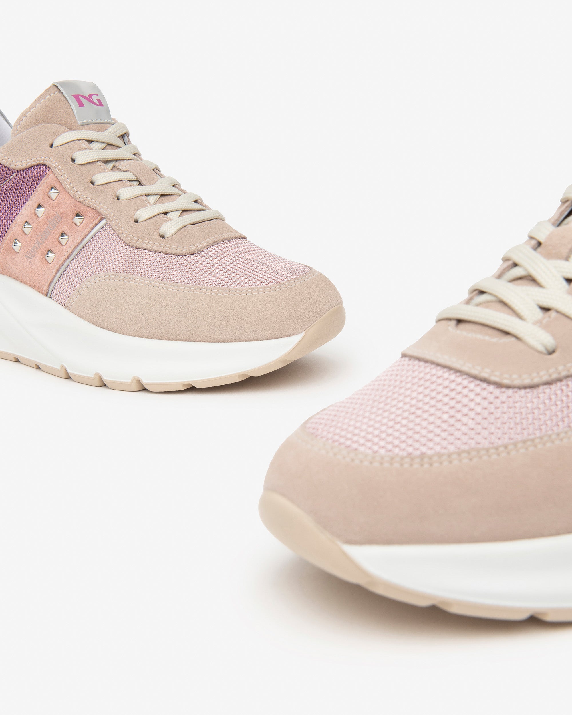 Sneakers Donna in Pelle, Suede e Tela