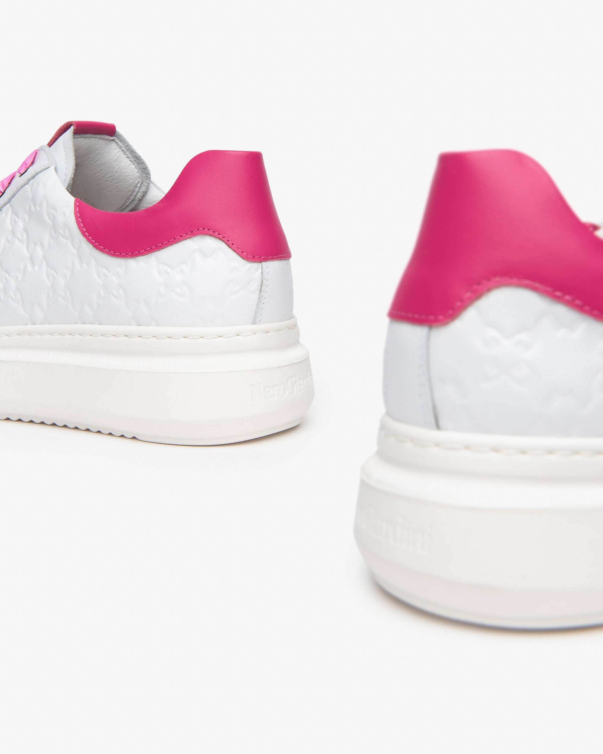 Sneakers de Mujer de Piel y Material Técnico