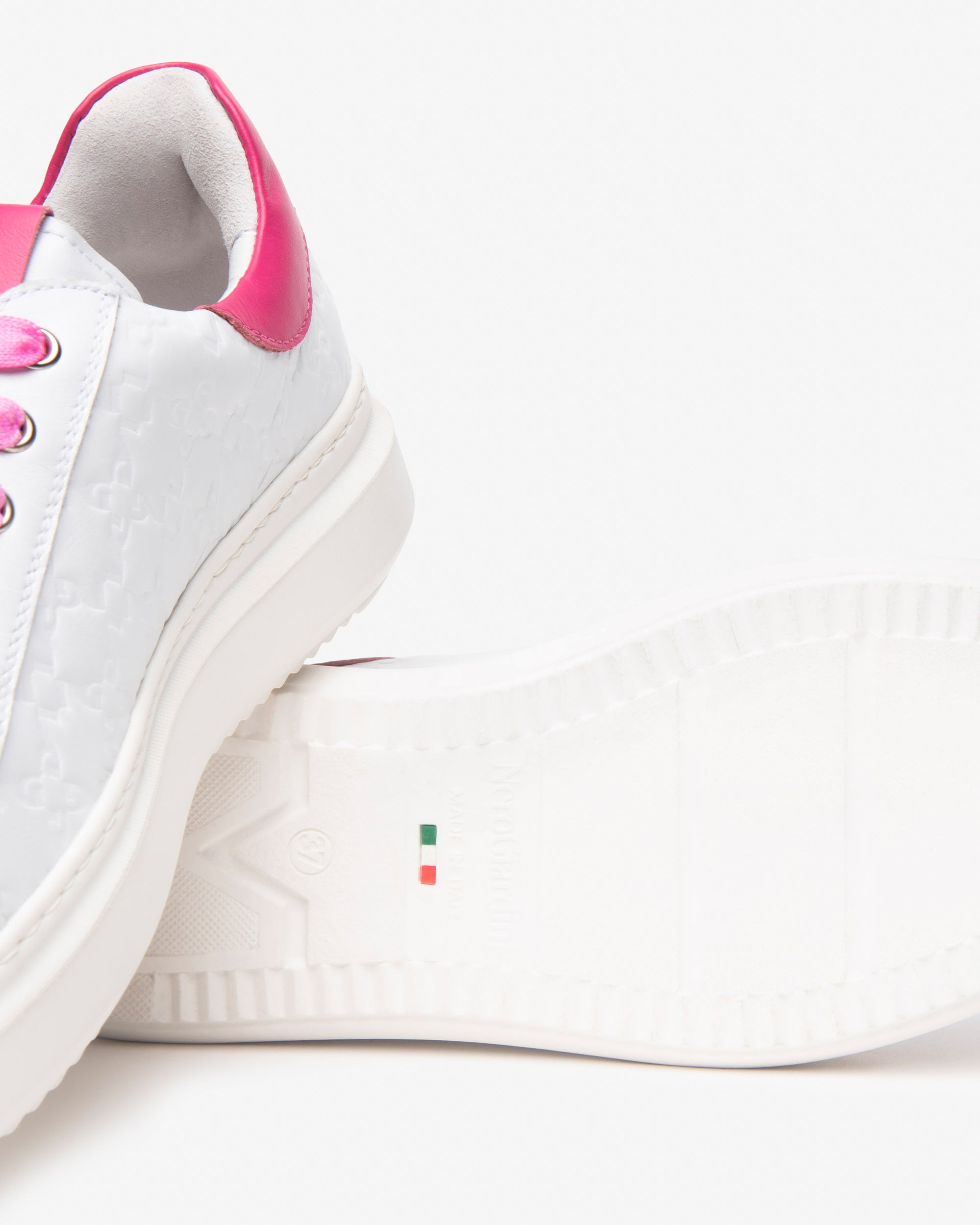 Sneakers de Mujer de Piel y Material Técnico