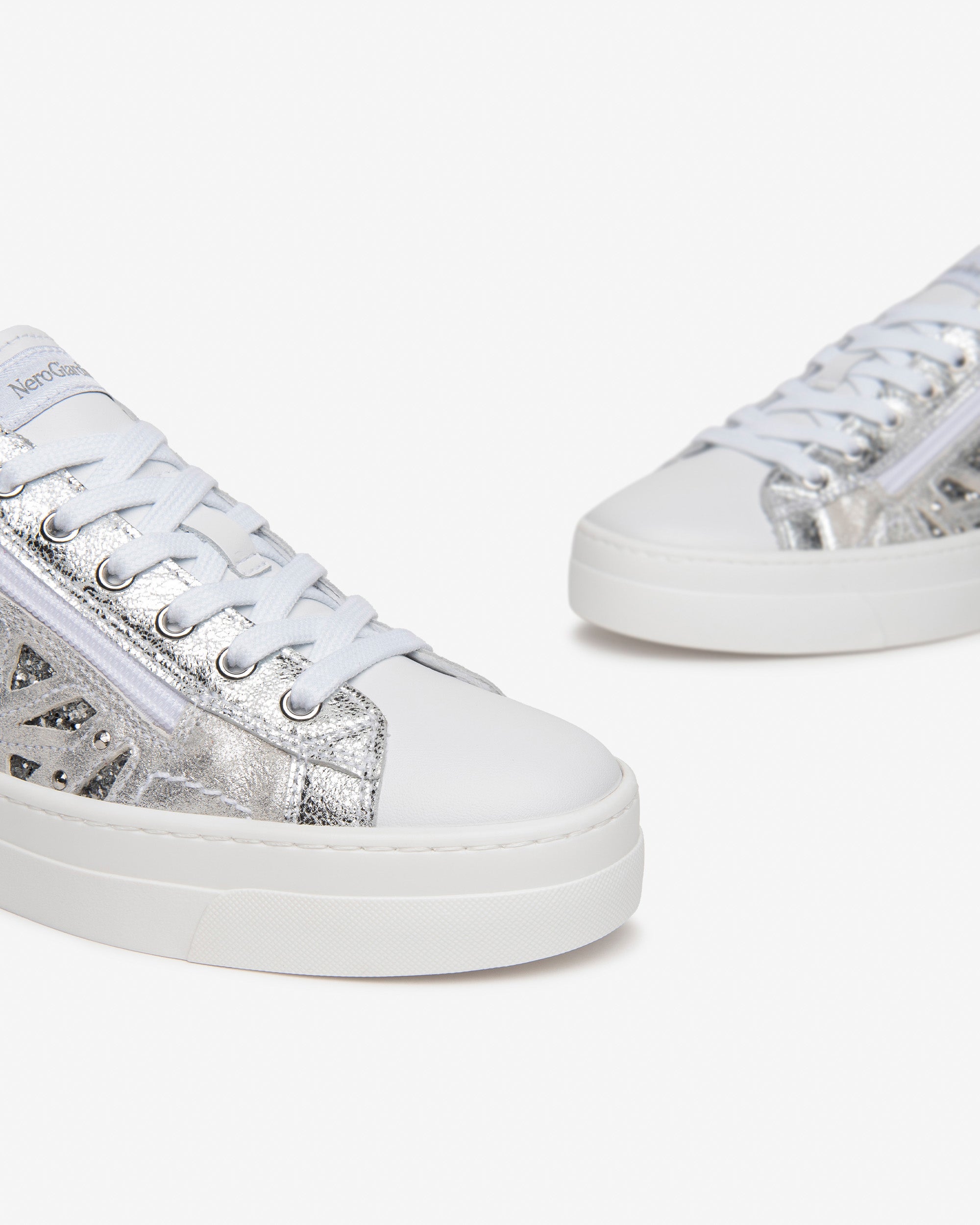 Sneakers Donna in Pelle e Materiale Tecnico