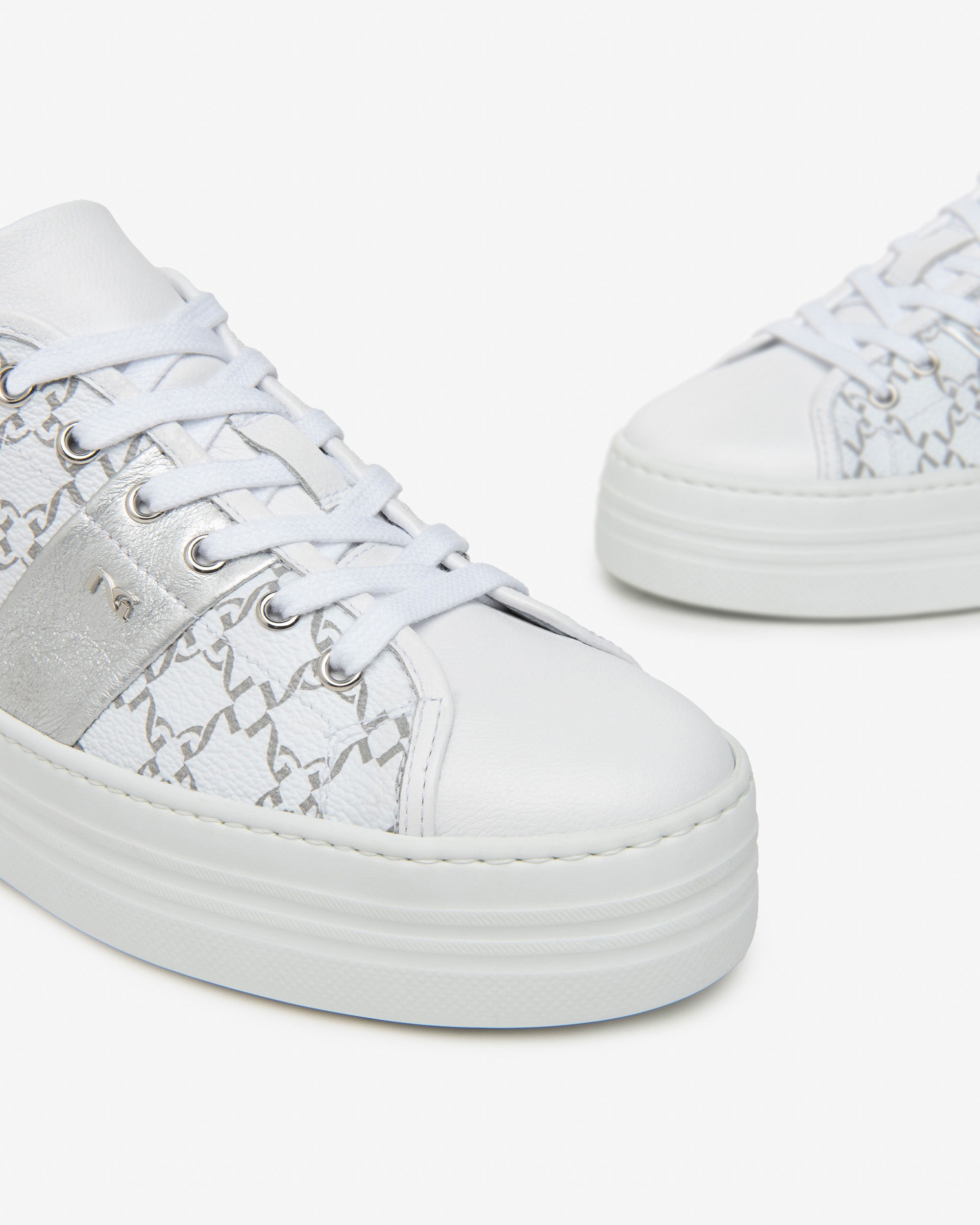 Sneakers Donna in Pelle e Materiale Tecnico