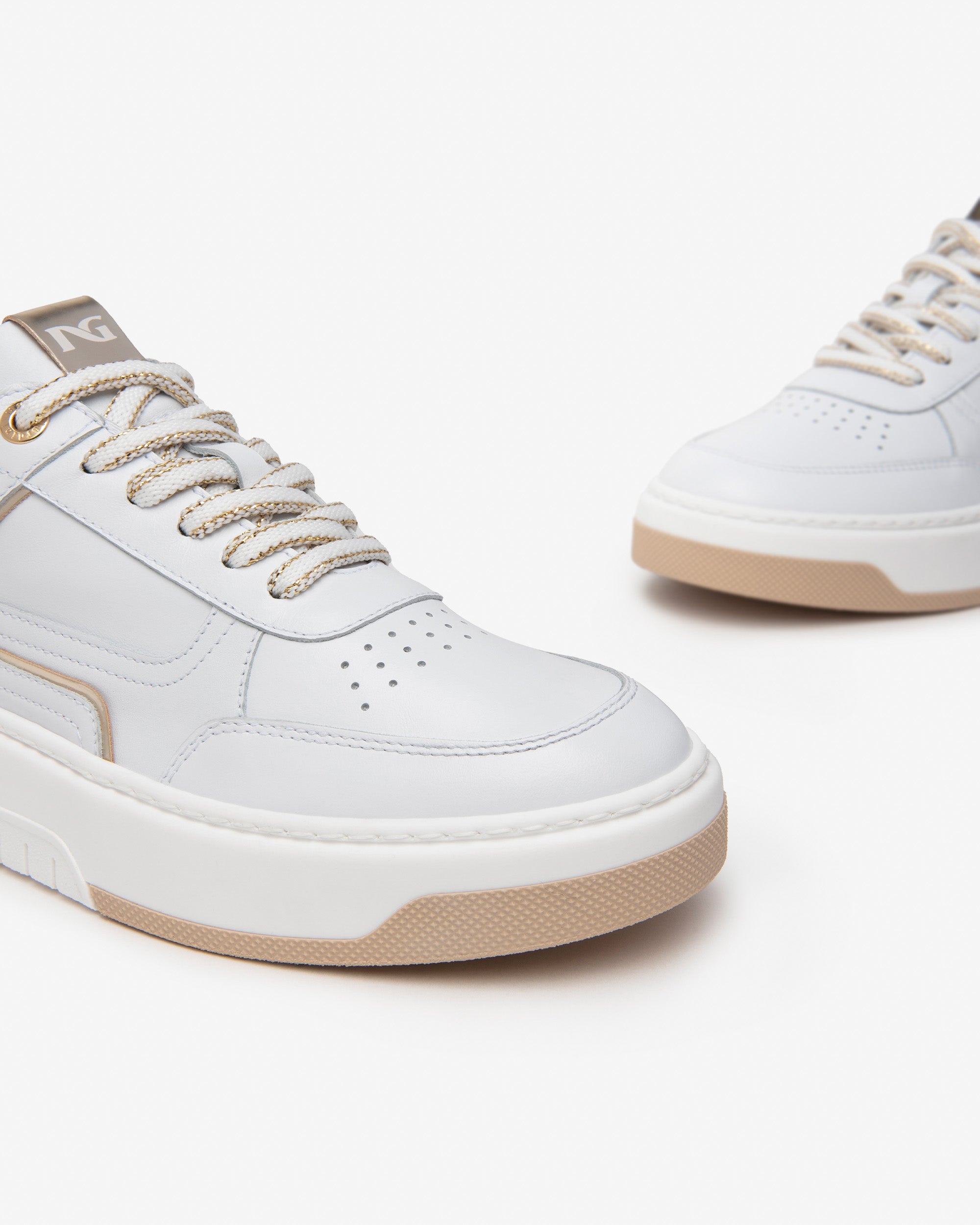 Women’s Leather Sneakers