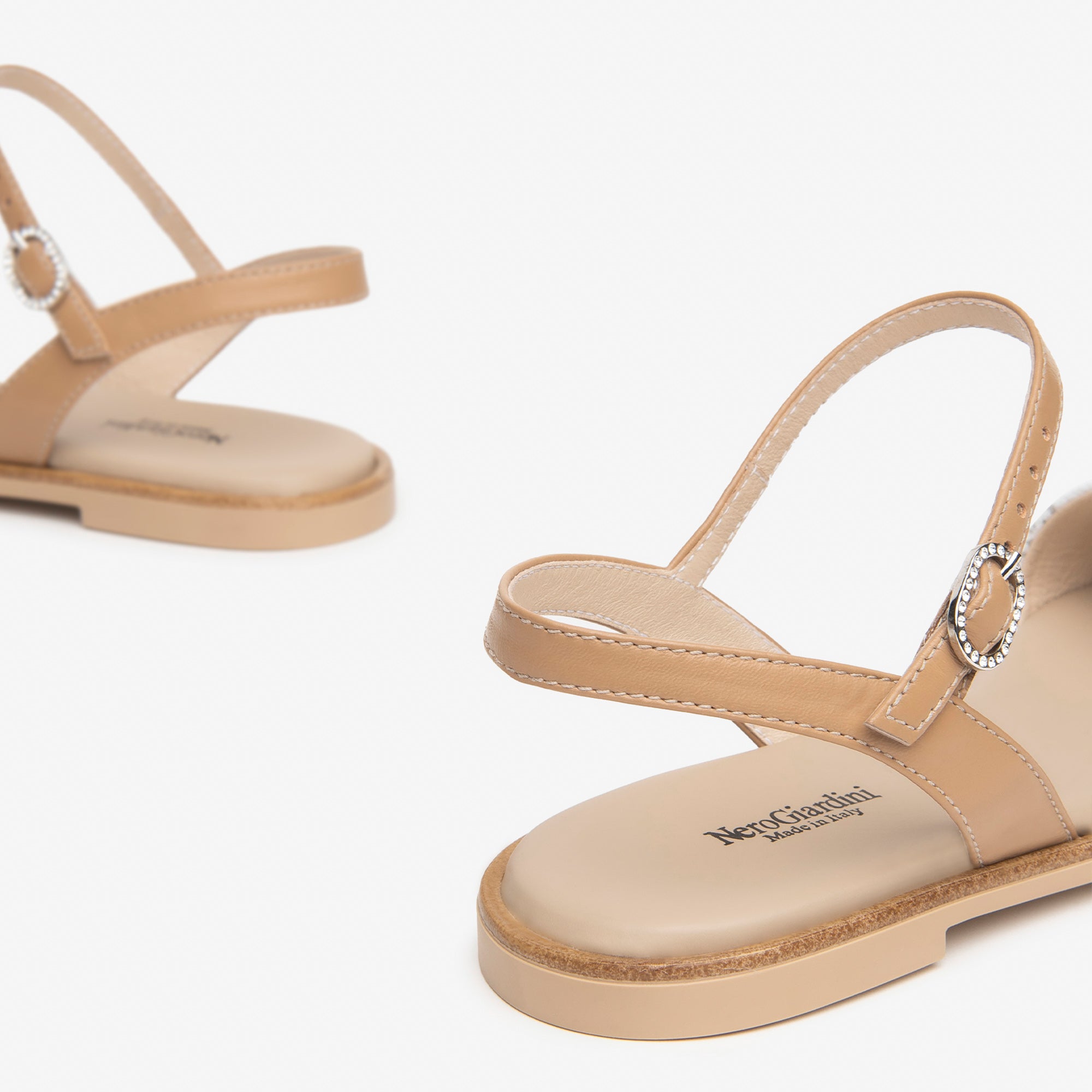 Sandali Donna in Pelle e Materiale Tecnico