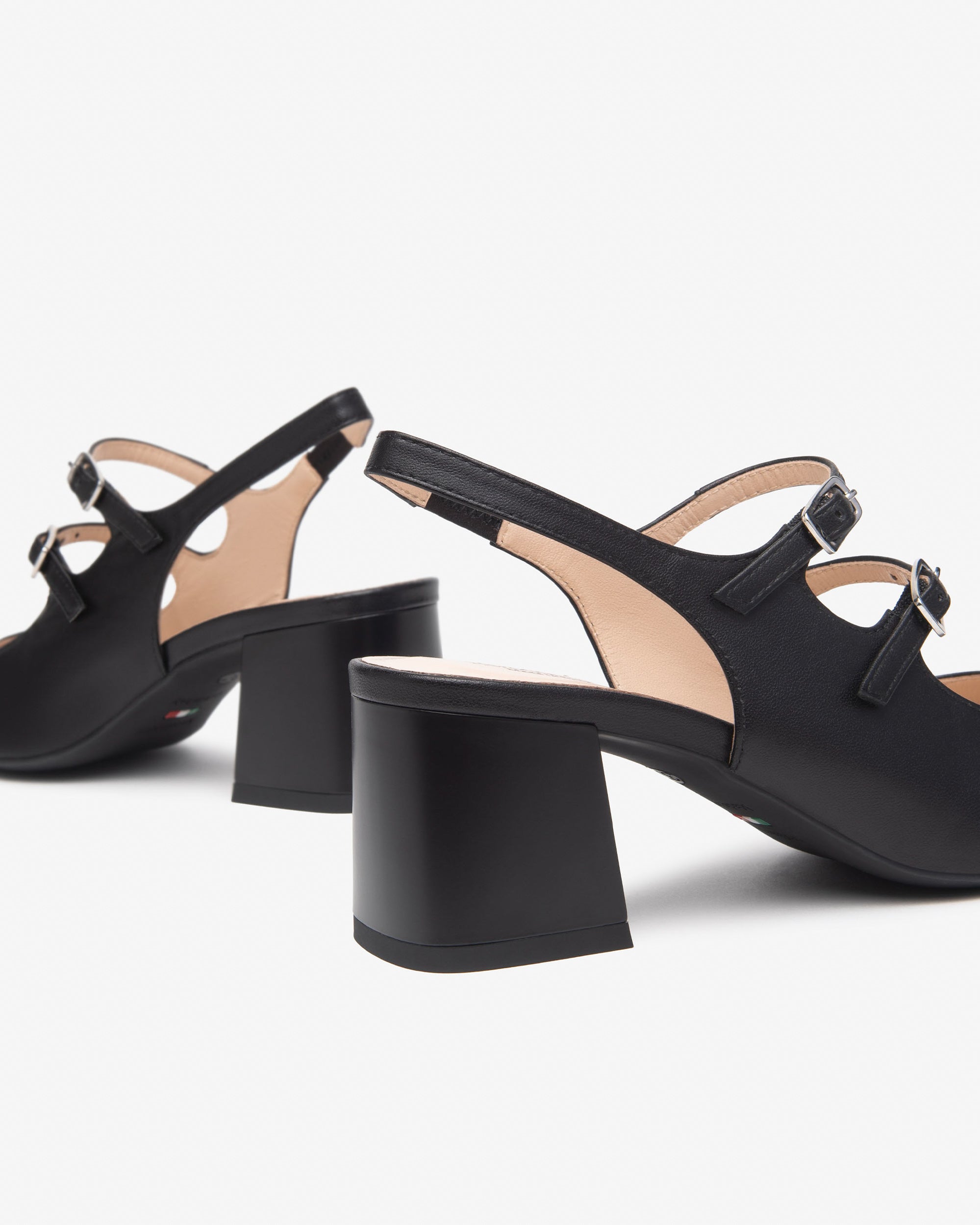 Women’s Leather Pumps
