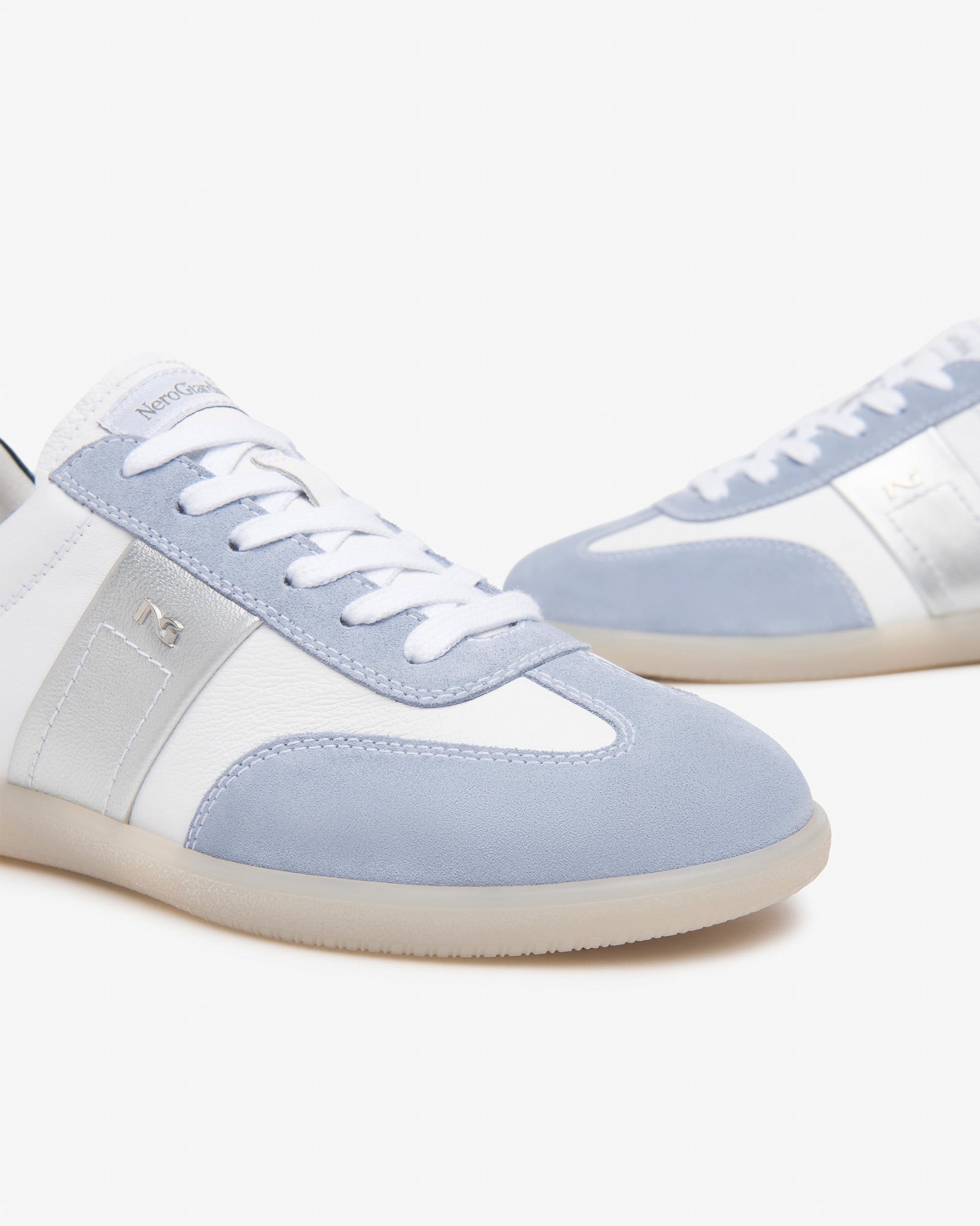 Sneakers Femme en Cuir et Cuir Velours