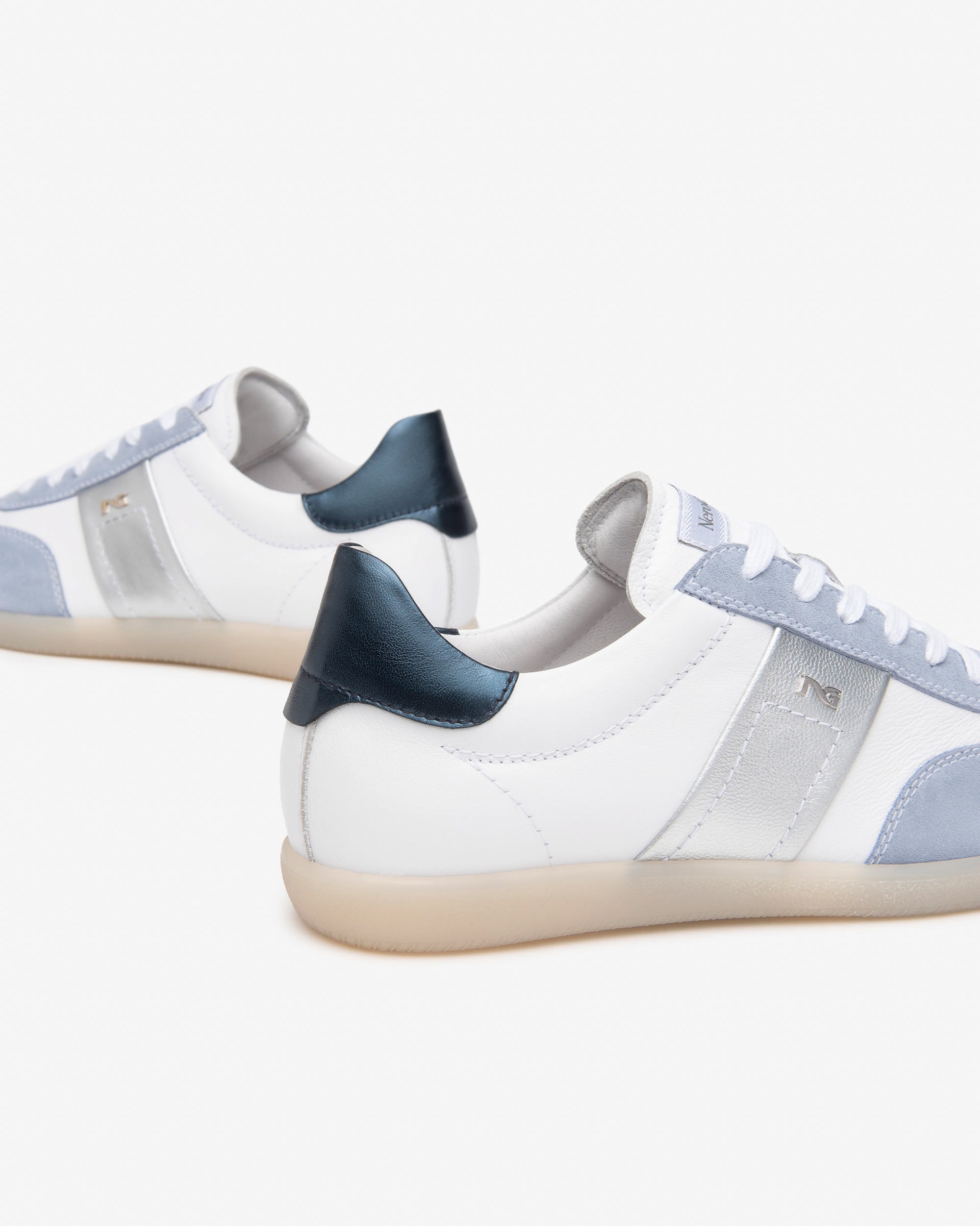Sneakers Femme en Cuir et Cuir Velours