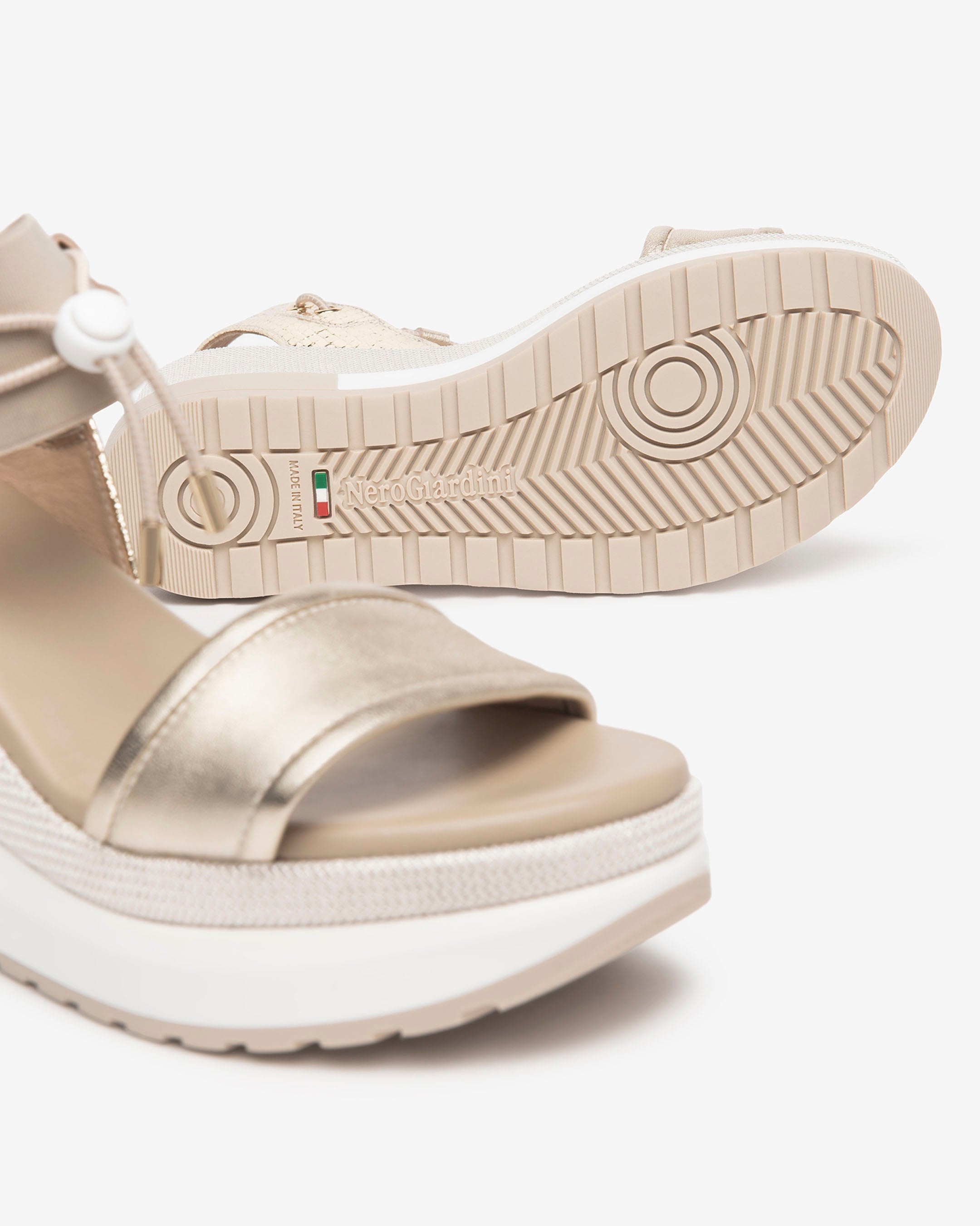 Sandali Donna in Pelle e Materiale Tecnico