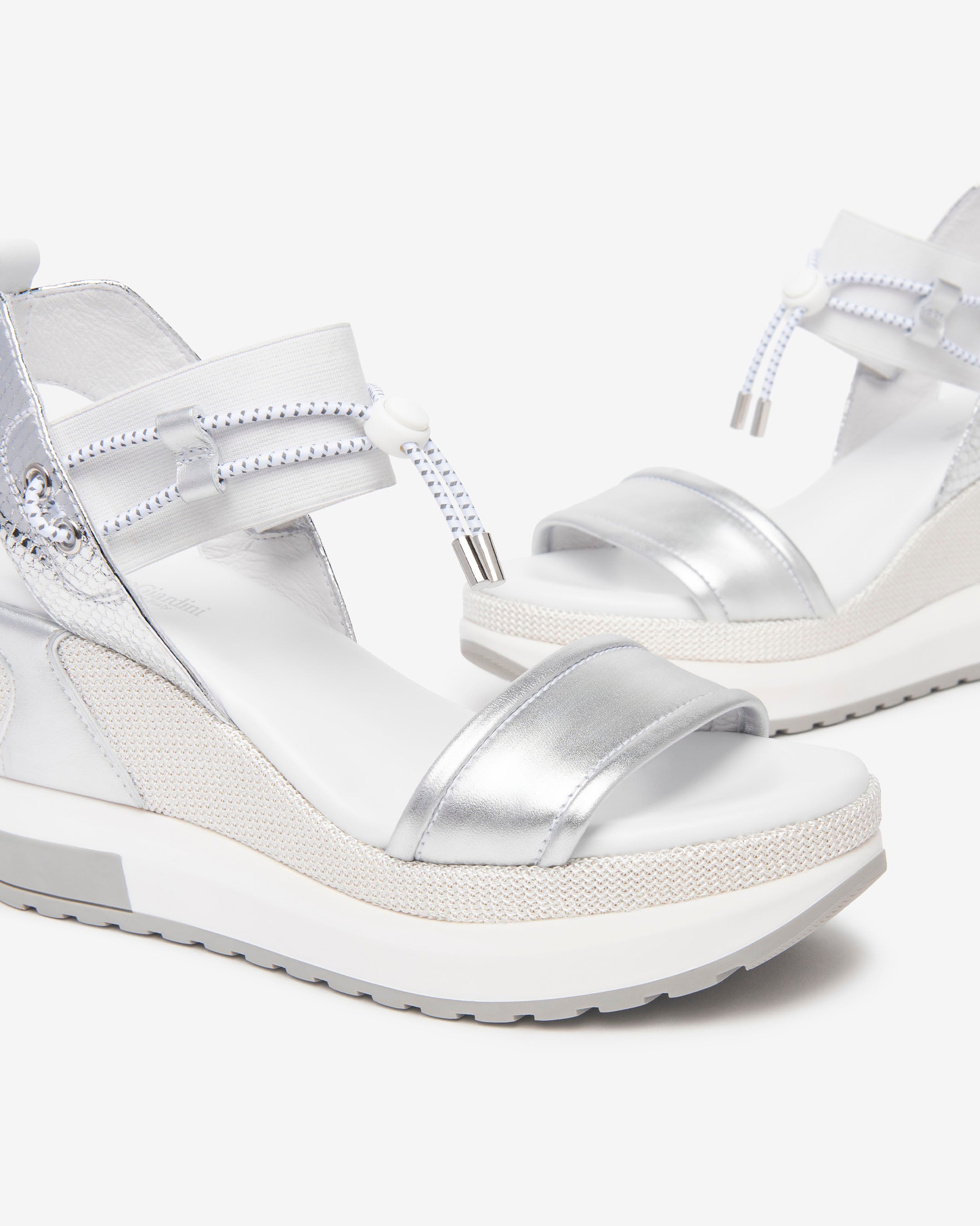 Sandali Donna in Pelle e Materiale Tecnico