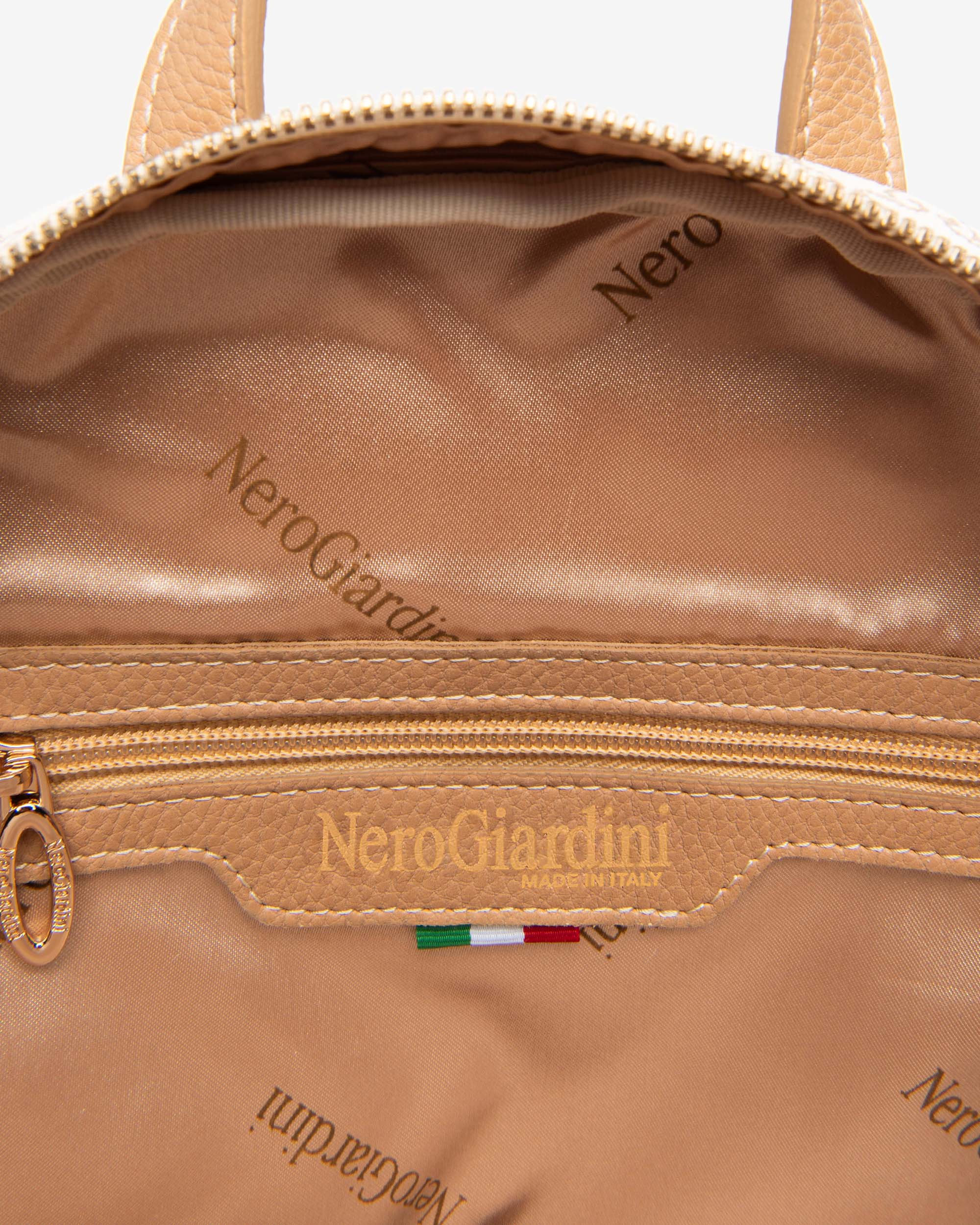 Women's Technical Material Backpack