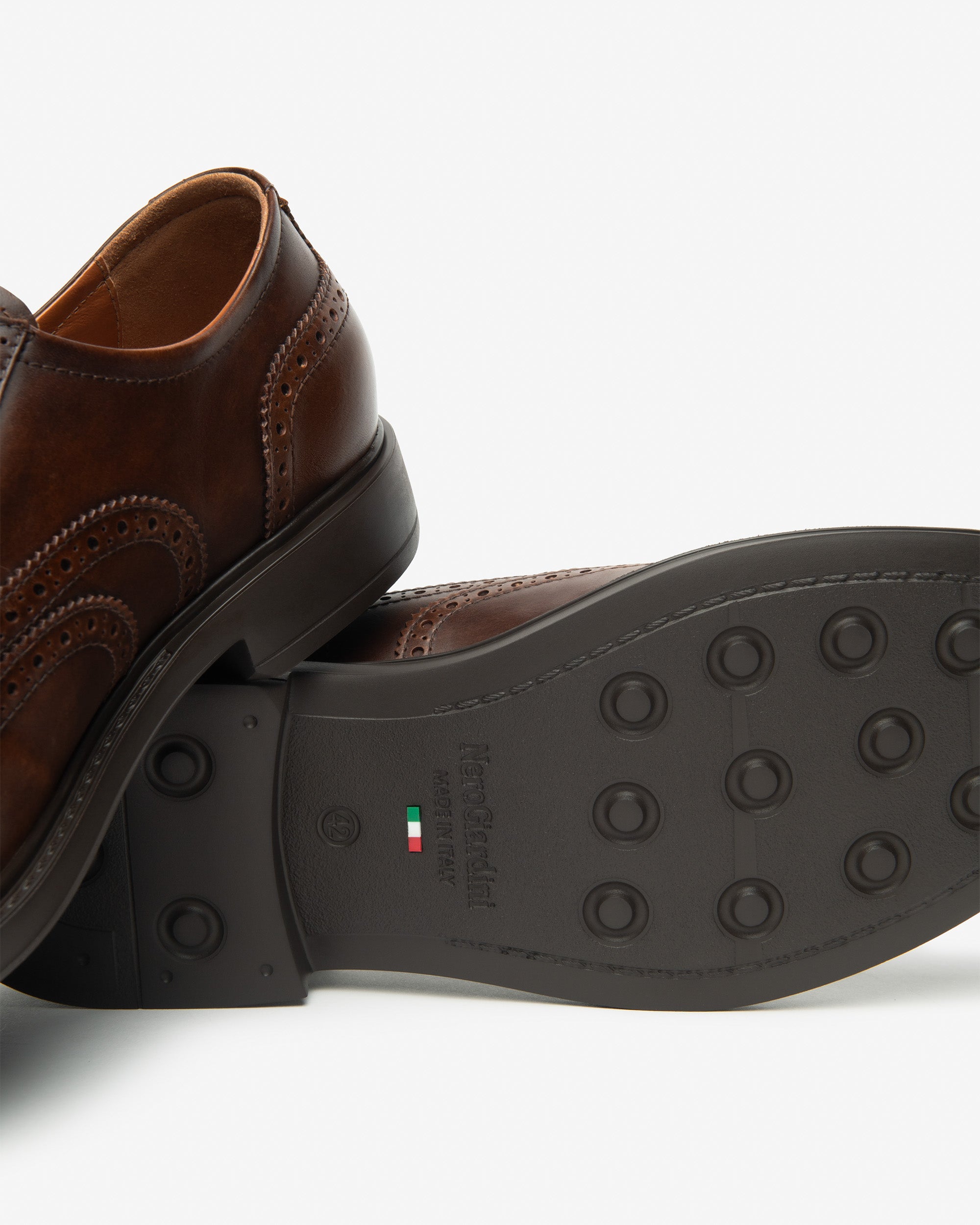 Men's Leather Tie-Up Shoes