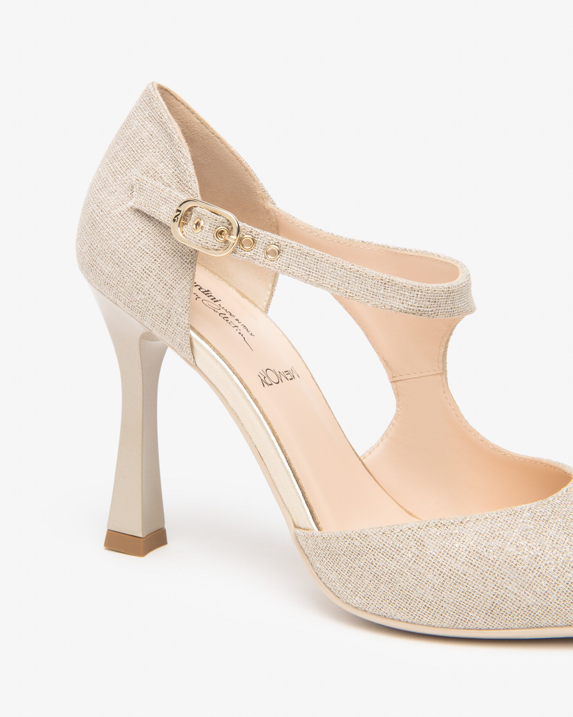 Women's Fabric Court Shoes