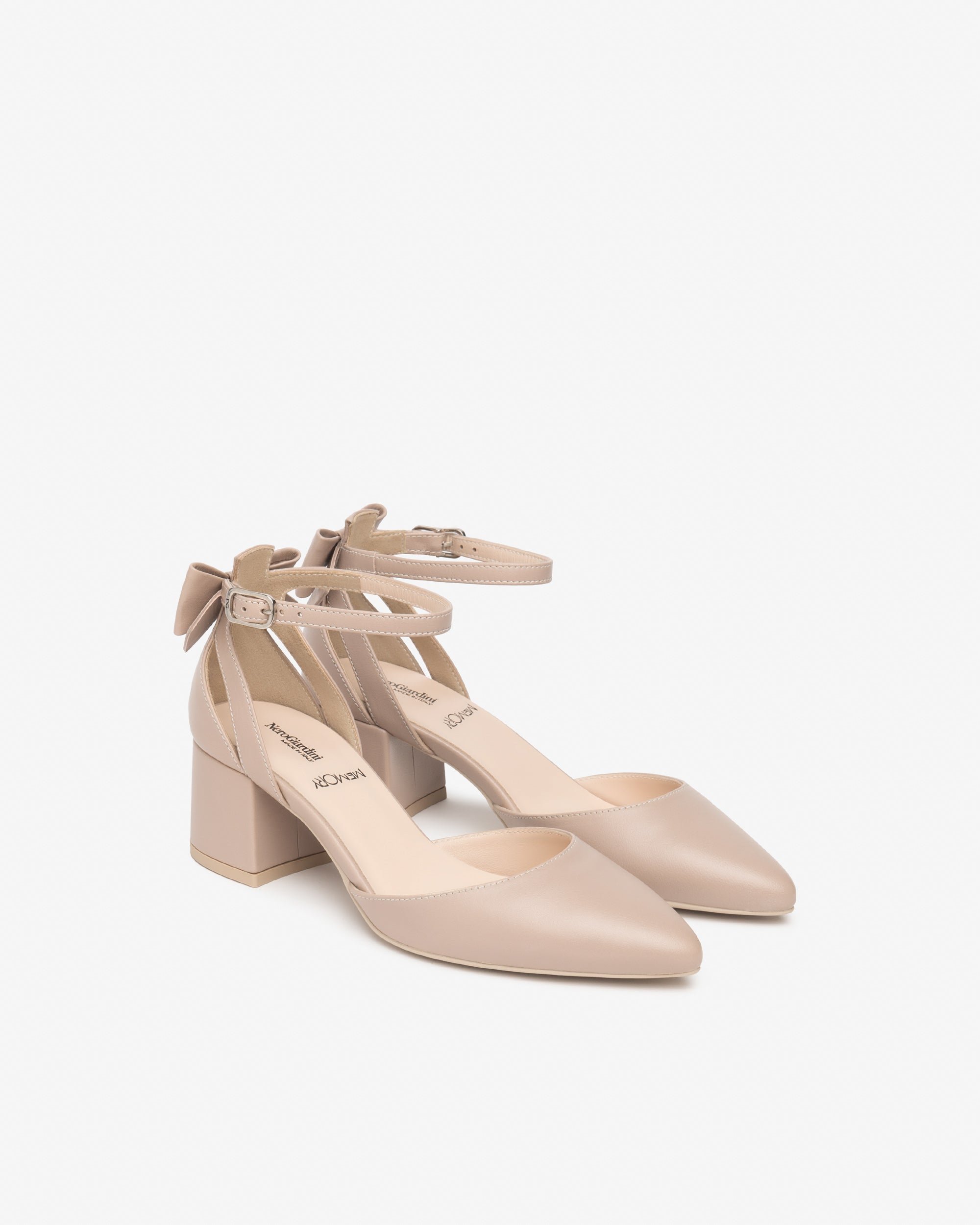 Women’s Leather Court Shoes