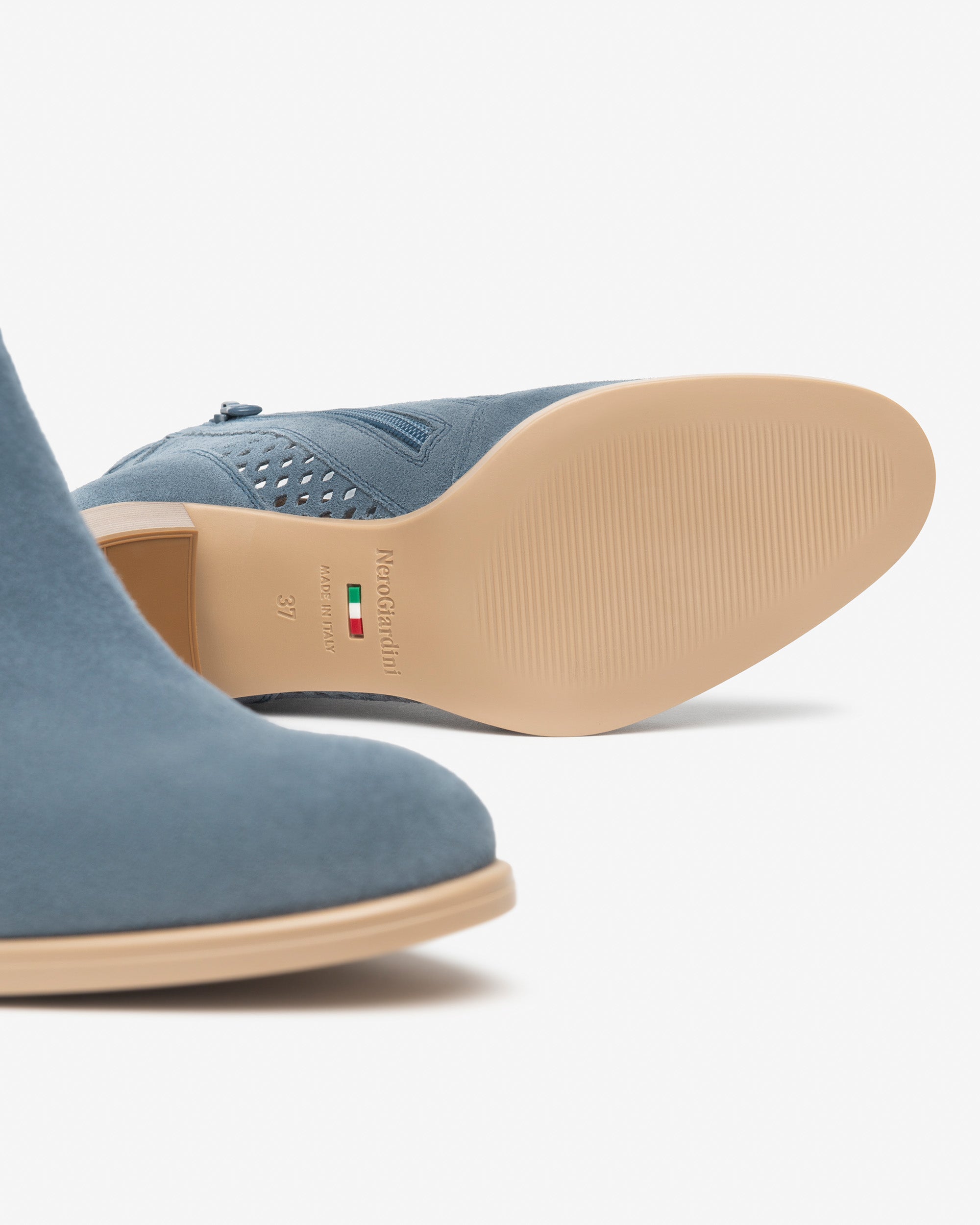 Damenstiefeletten aus Veloursleder